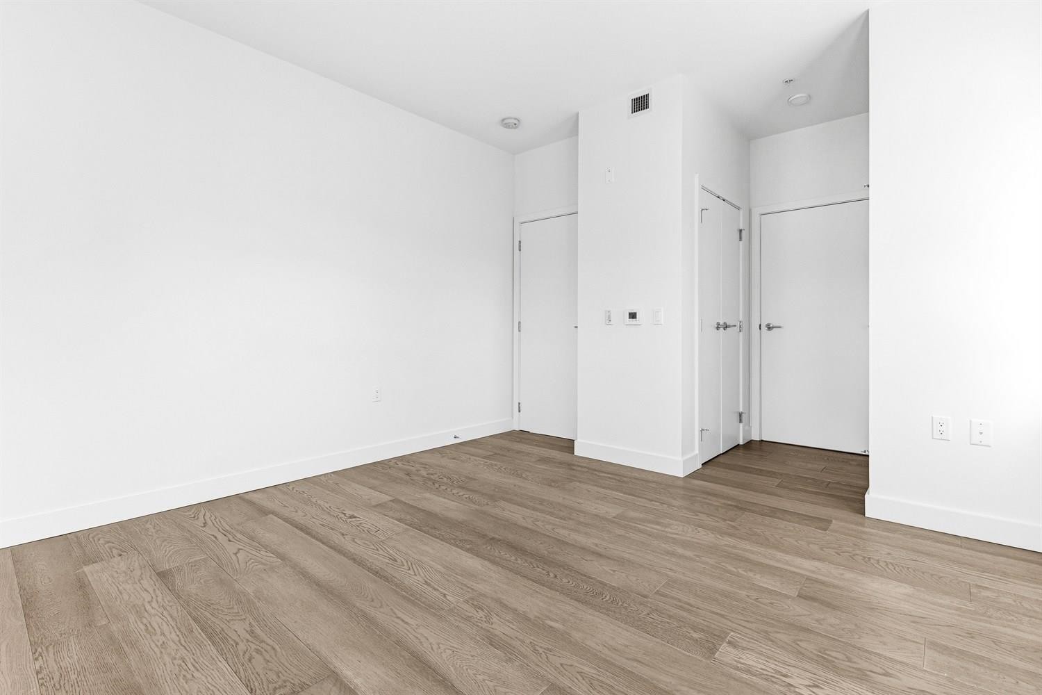 302-3590 39Th Avenue W, Vancouver, BC