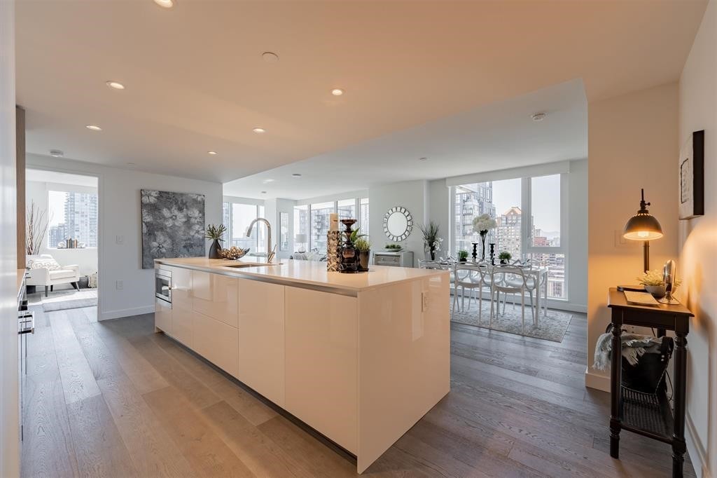2109-1111 Richards Street, Vancouver, BC