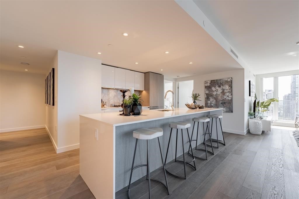 2109-1111 Richards Street, Vancouver, BC