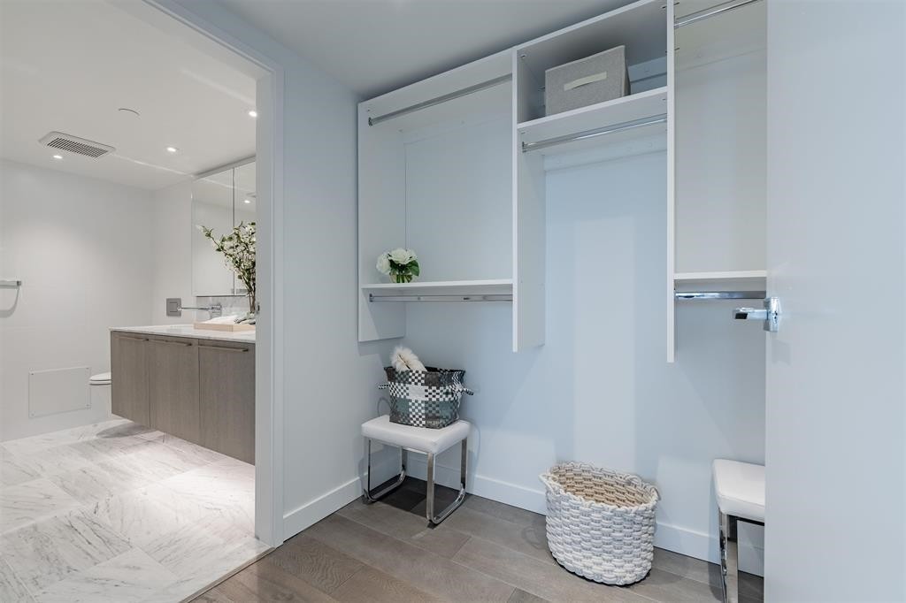 2109-1111 Richards Street, Vancouver, BC