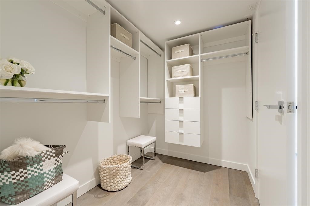 2109-1111 Richards Street, Vancouver, BC