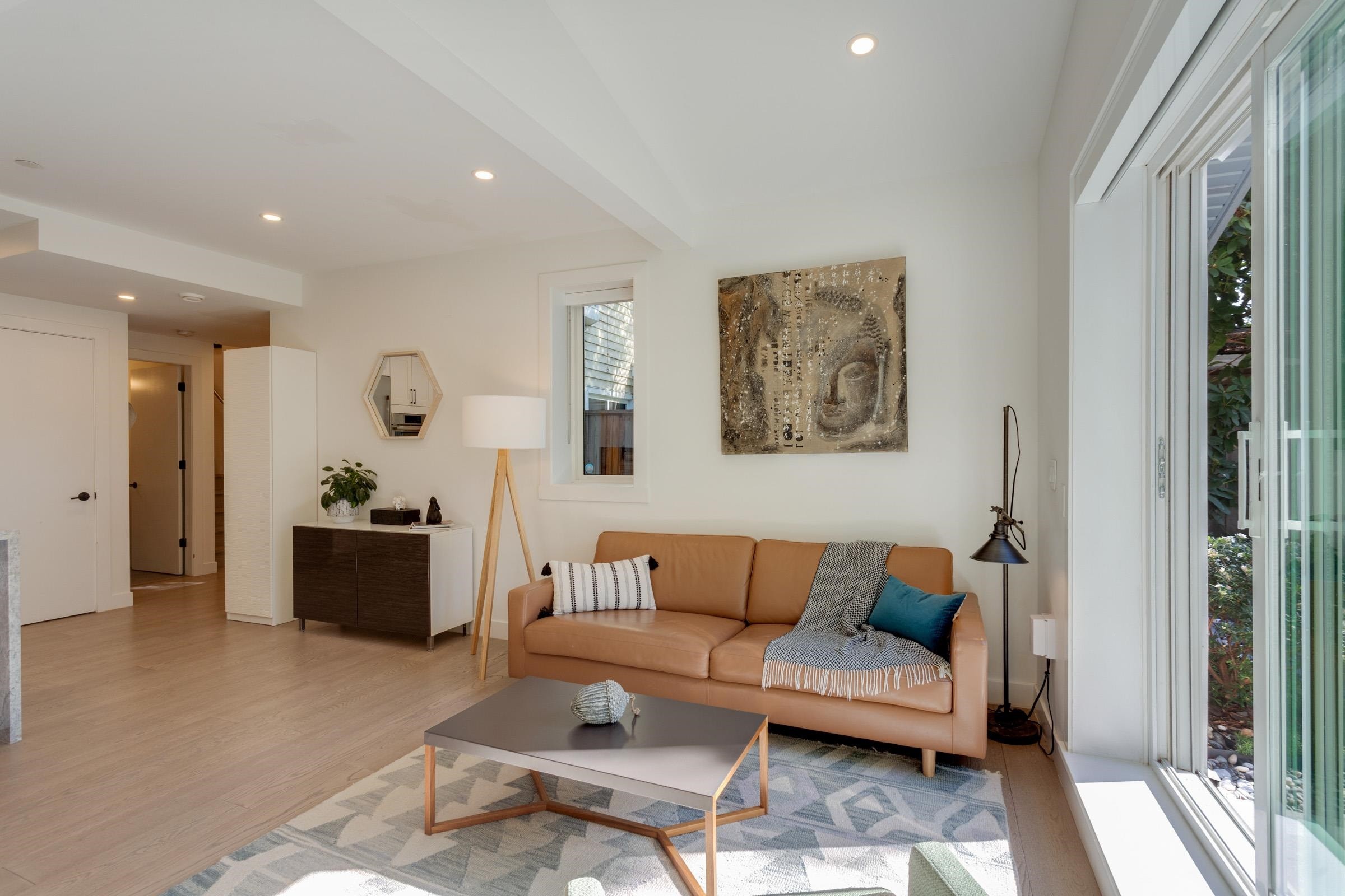 1372 10Th Avenue E, Vancouver, BC