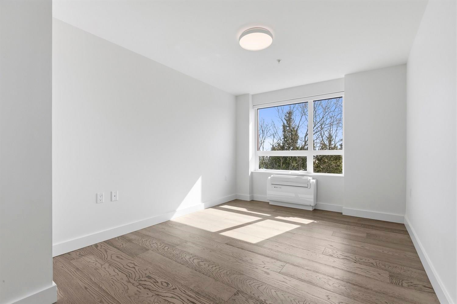 309-3590 39Th Avenue W, Vancouver, BC