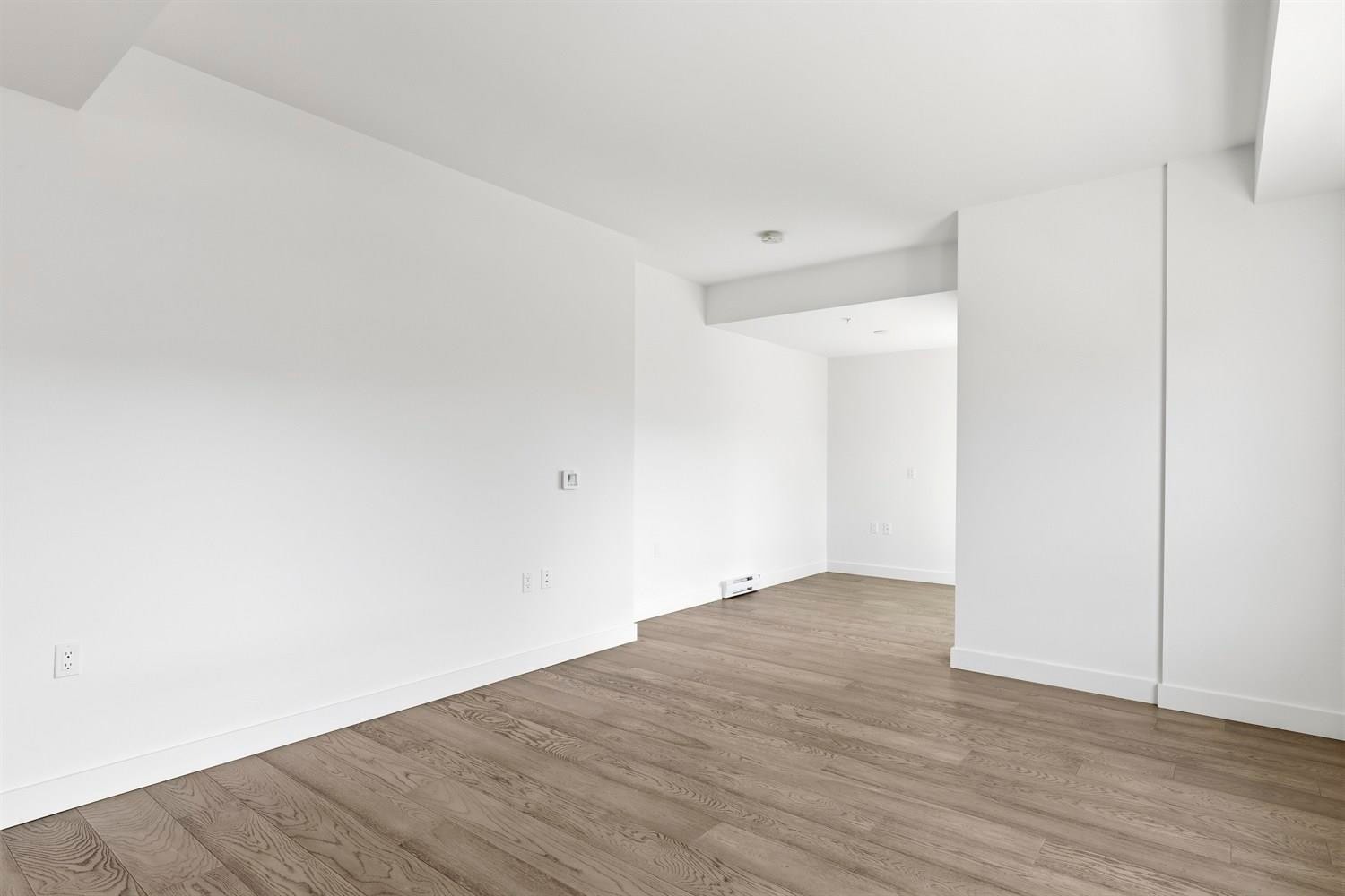309-3590 39Th Avenue W, Vancouver, BC