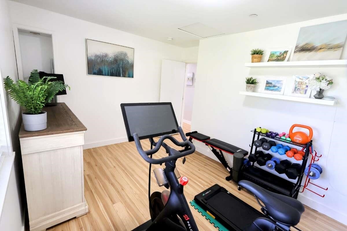 3759 Coast Meridian Road, Port Coquitlam, BC