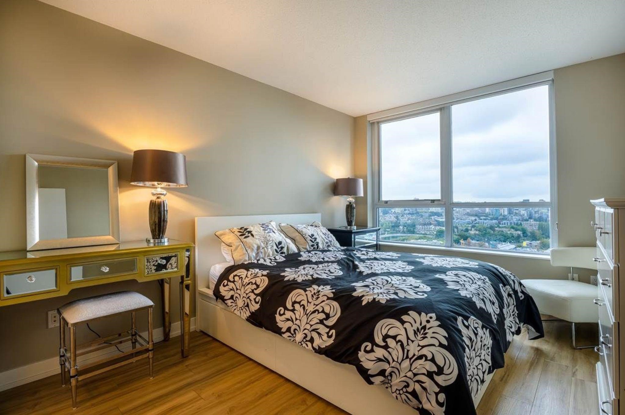 2602-1495 Richards Street, Vancouver, BC