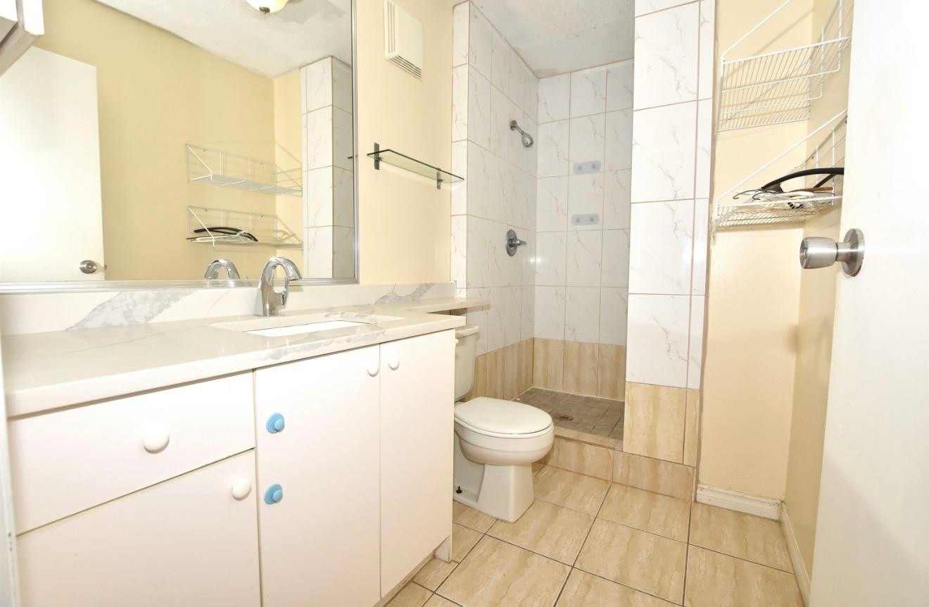 5512 Dominion Street, Burnaby, BC