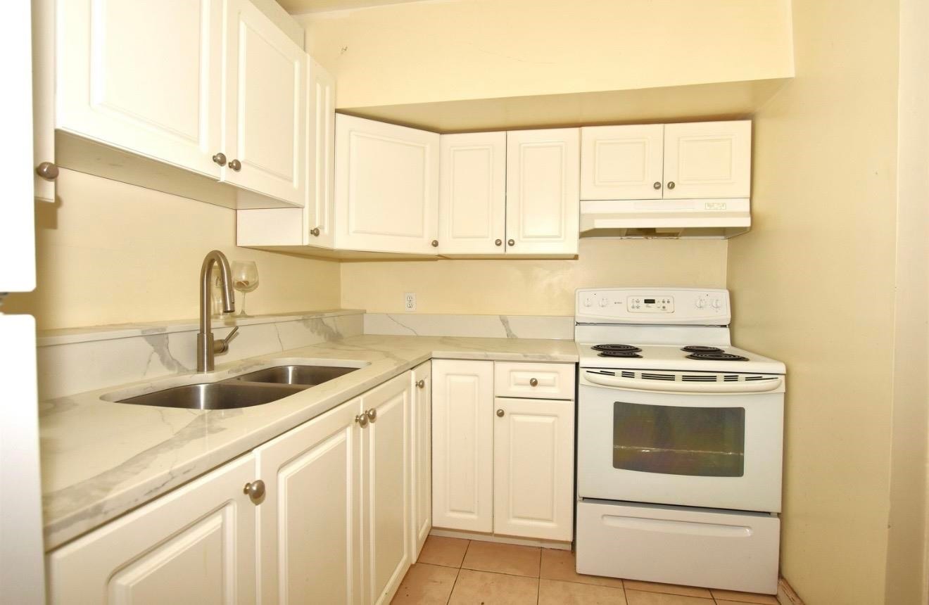 5512 Dominion Street, Burnaby, BC