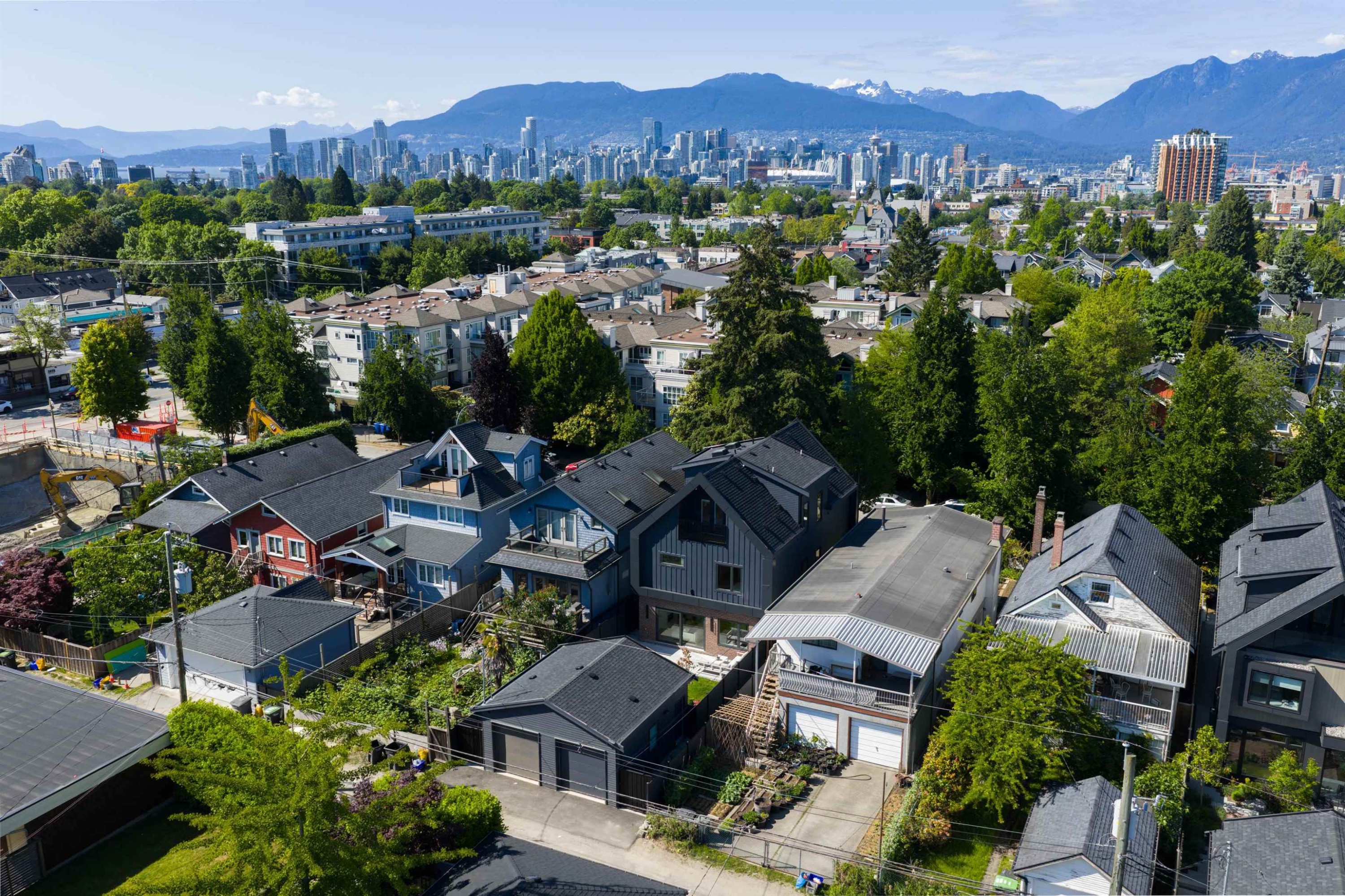 2-258 19 Avenue E, Vancouver, BC