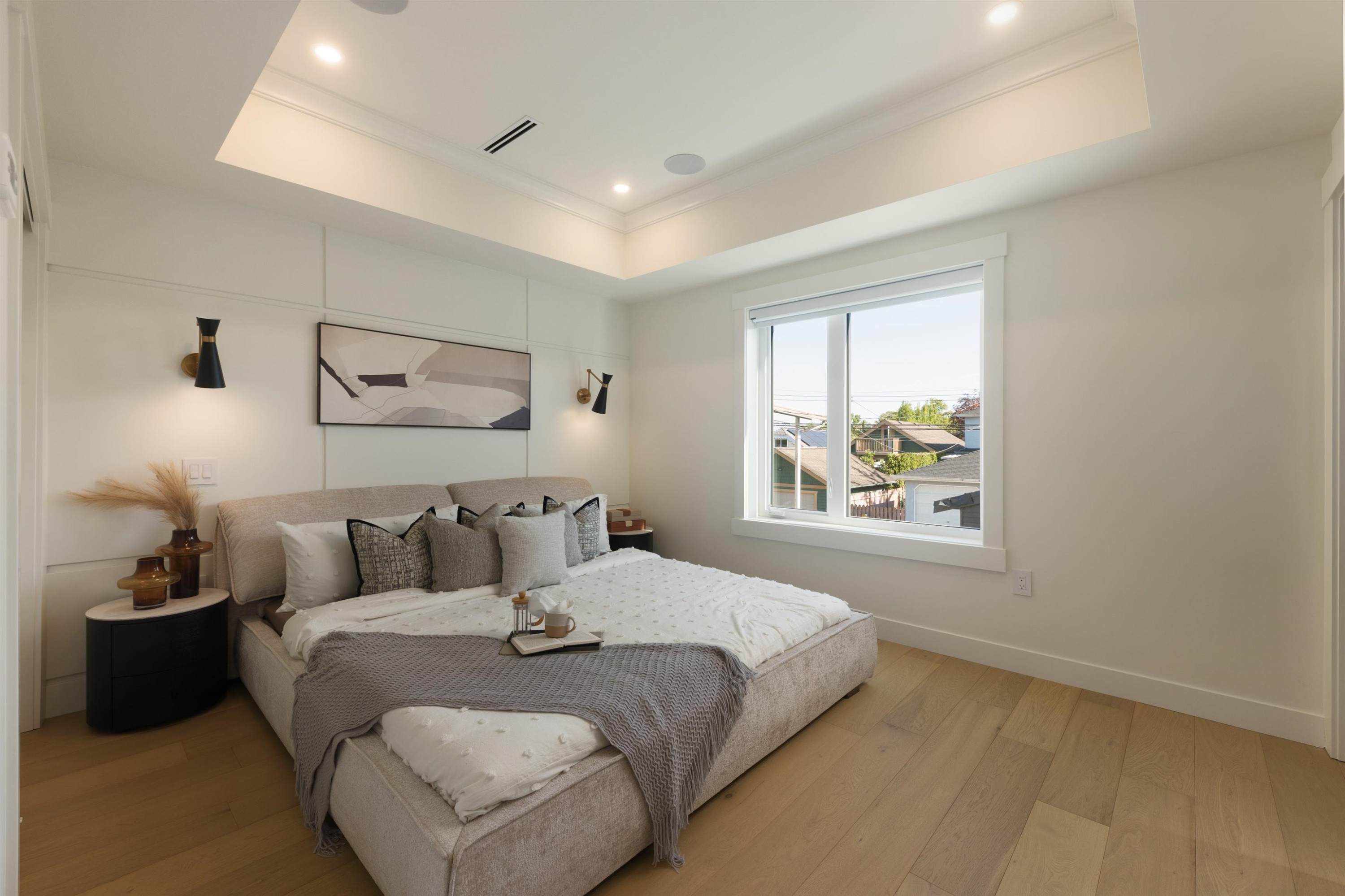 2-258 19 Avenue E, Vancouver, BC