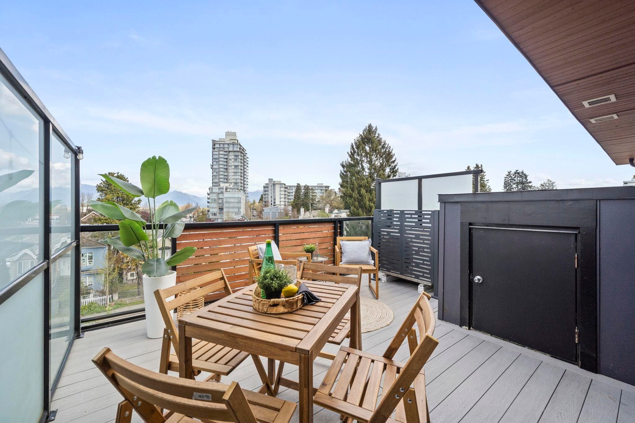2296 33Rd Avenue E, Vancouver, BC