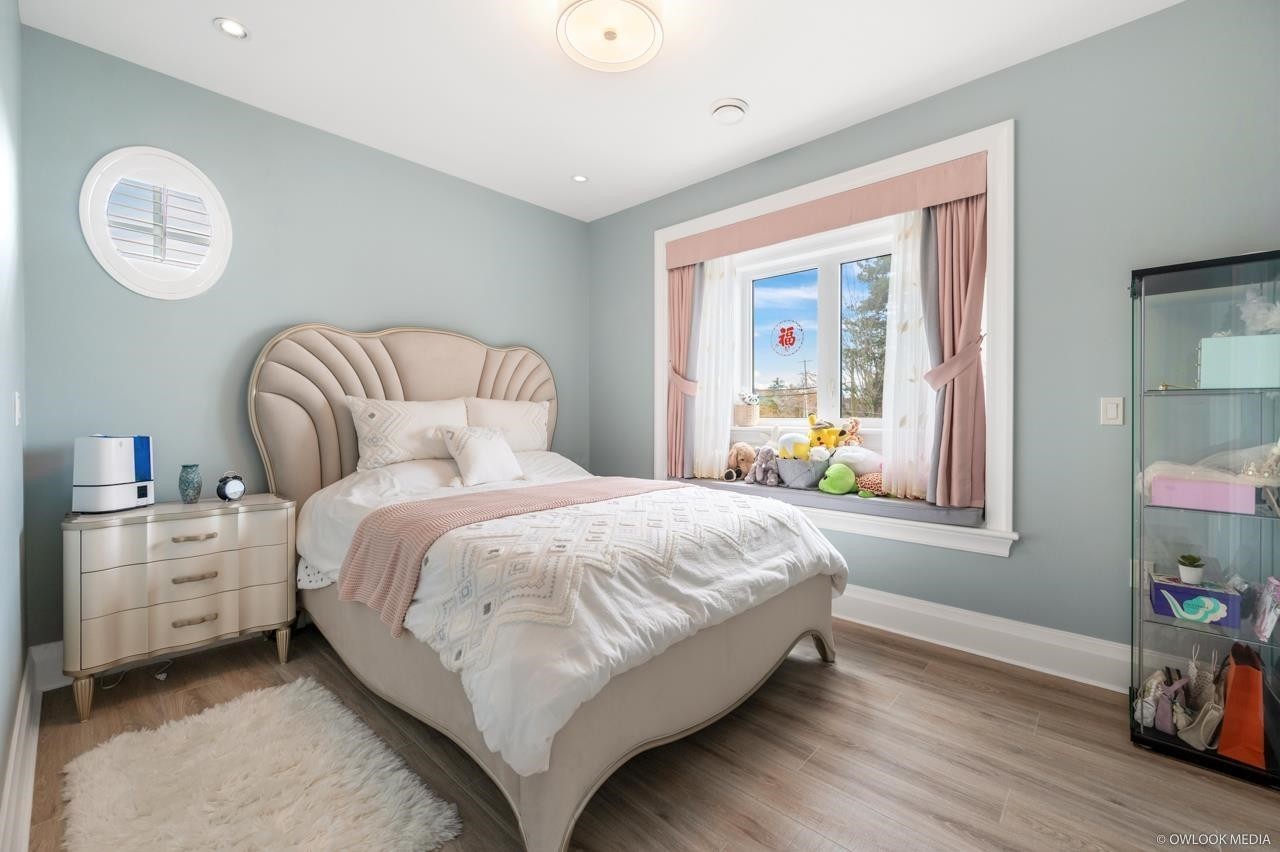 4591 Garry Street, Richmond, BC