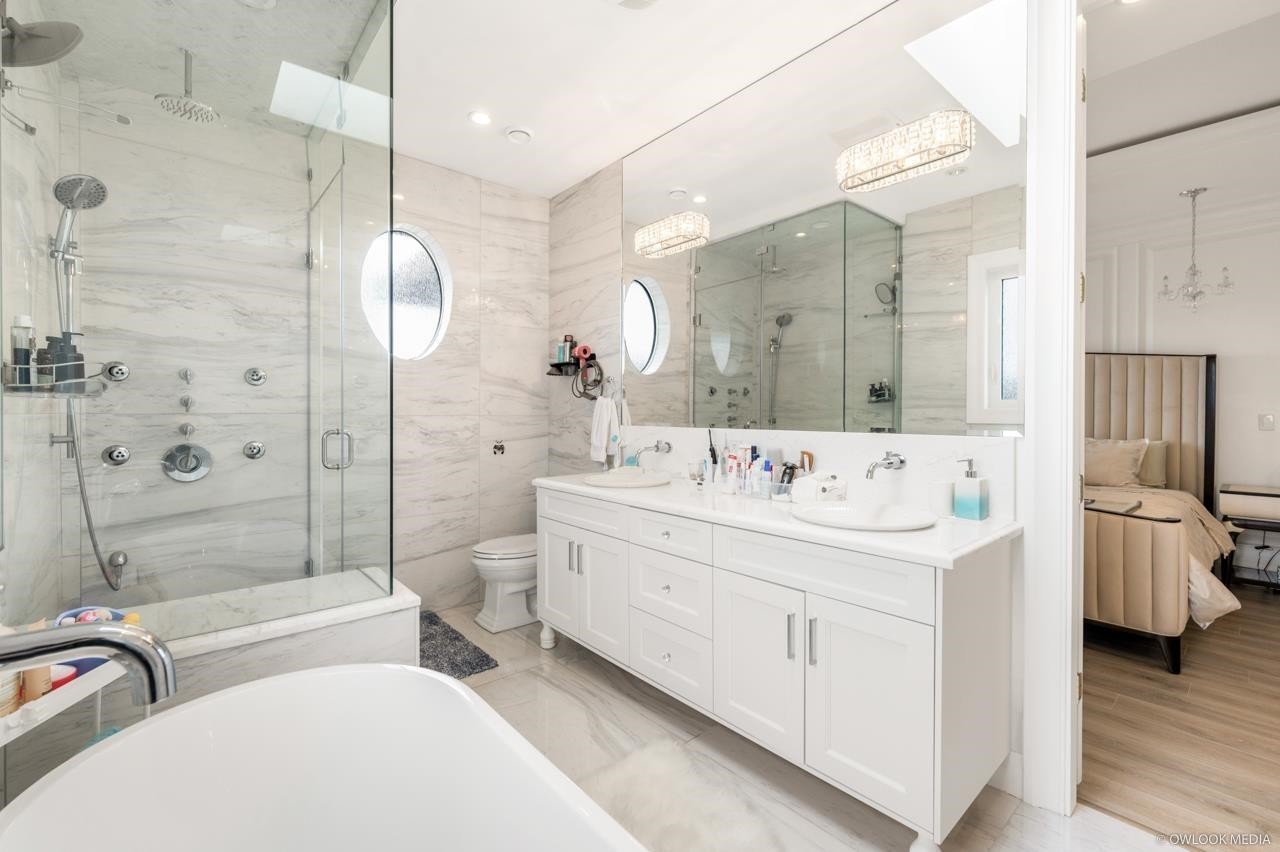 4591 Garry Street, Richmond, BC