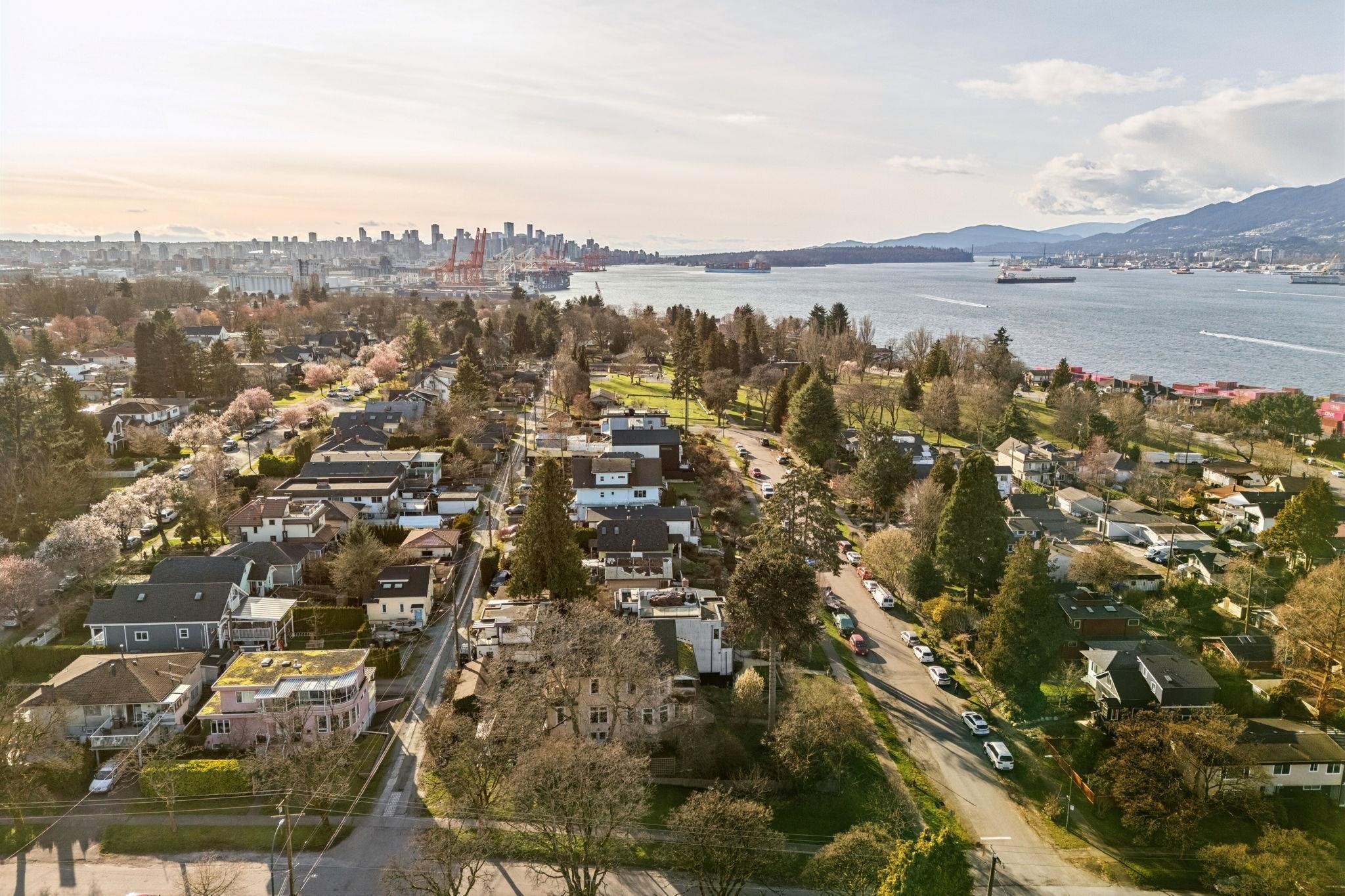 2798 Yale Street, Vancouver, BC