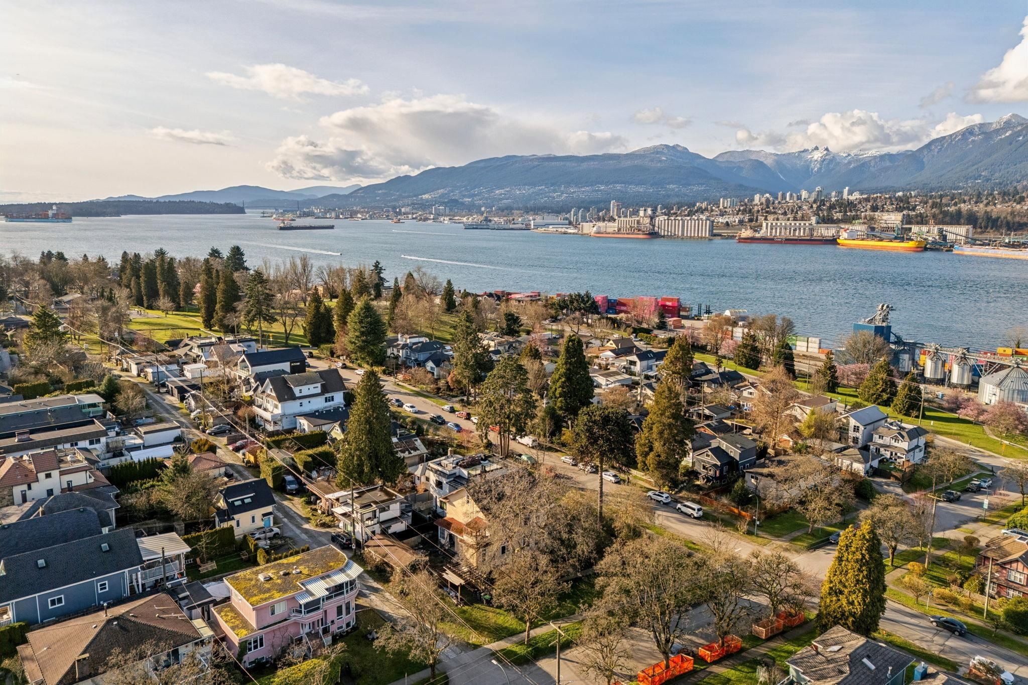 2798 Yale Street, Vancouver, BC