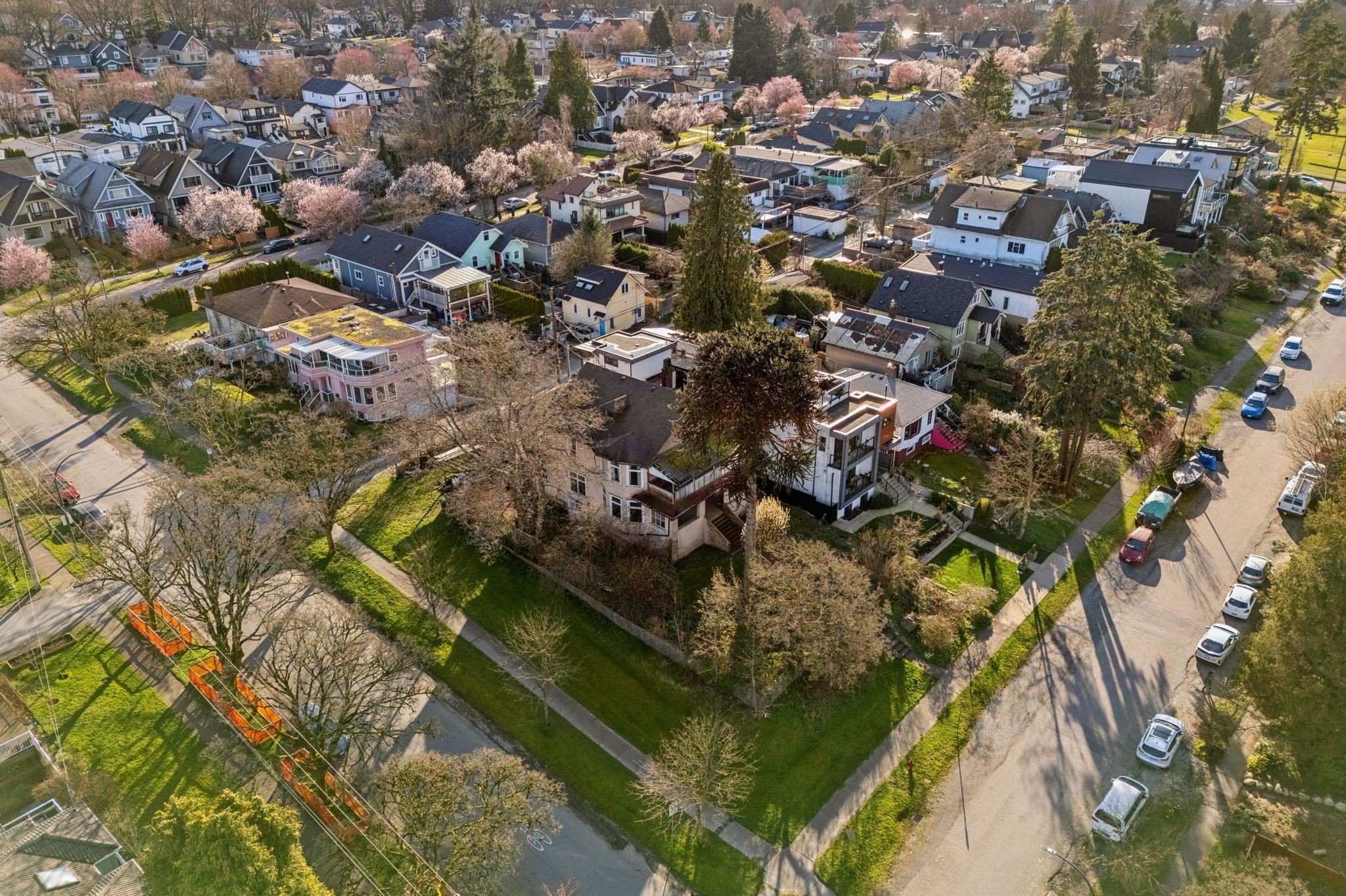 2798 Yale Street, Vancouver, BC