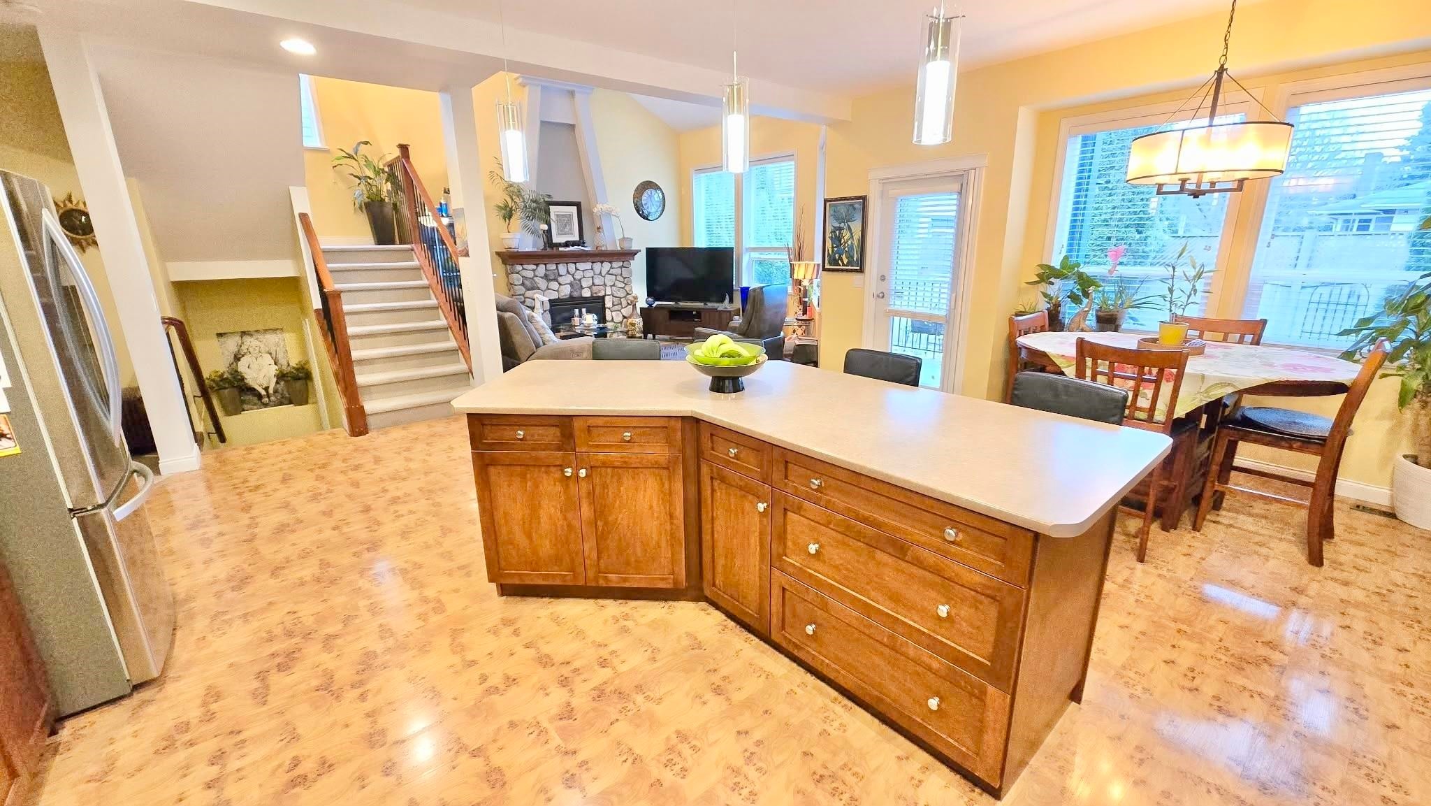 116-21868 Lougheed Highway, Maple Ridge, BC