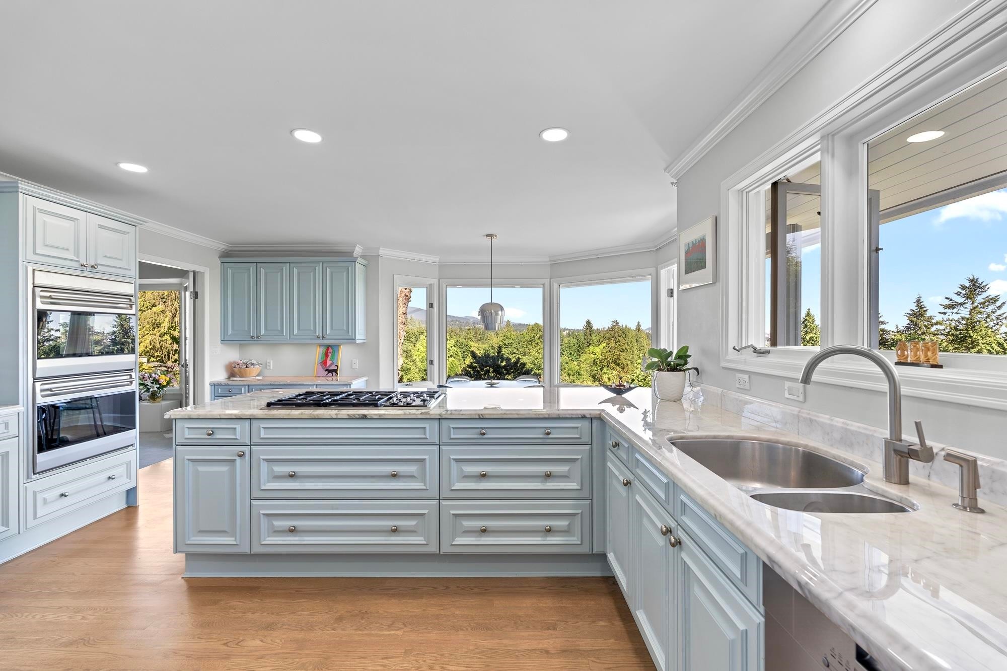 816 Anderson Crescent, West Vancouver, BC