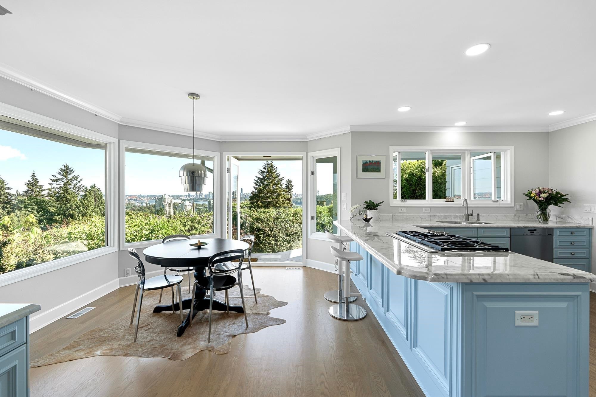 816 Anderson Crescent, West Vancouver, BC