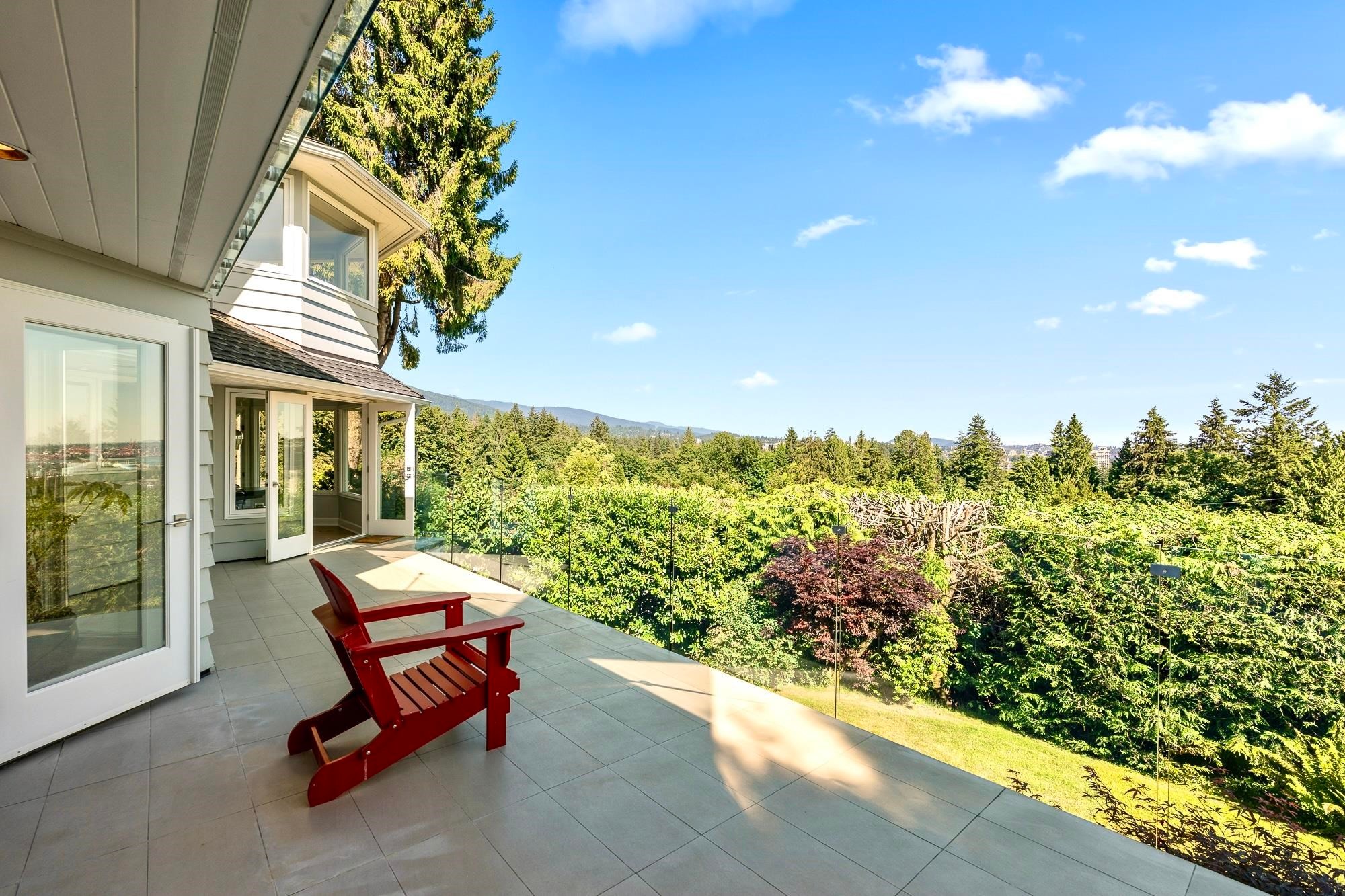 816 Anderson Crescent, West Vancouver, BC