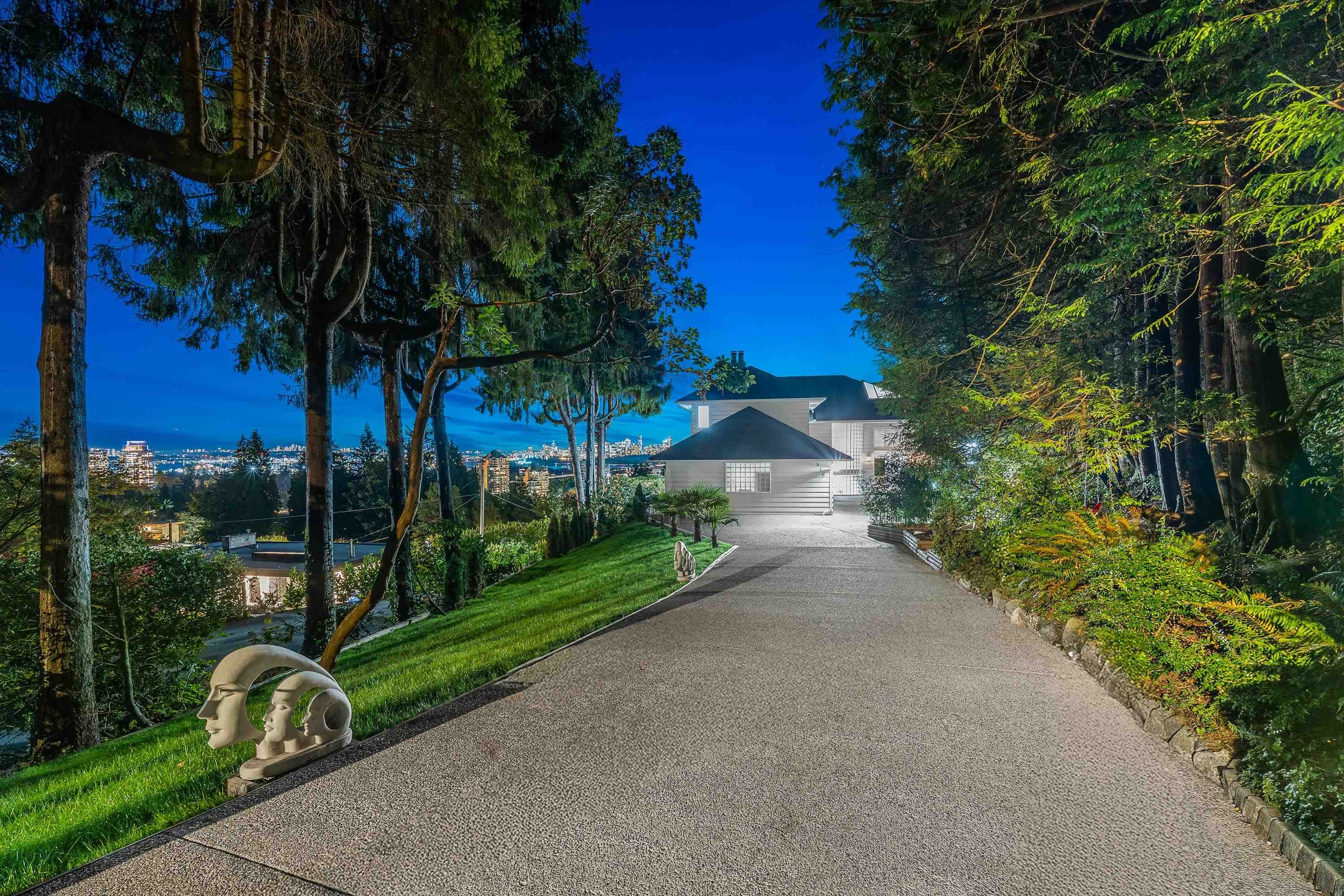 816 Anderson Crescent, West Vancouver, BC