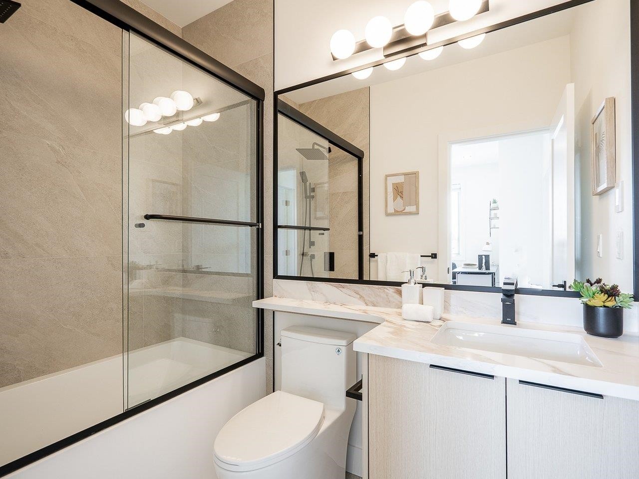 2-7117 Lindsay Road, Richmond, BC