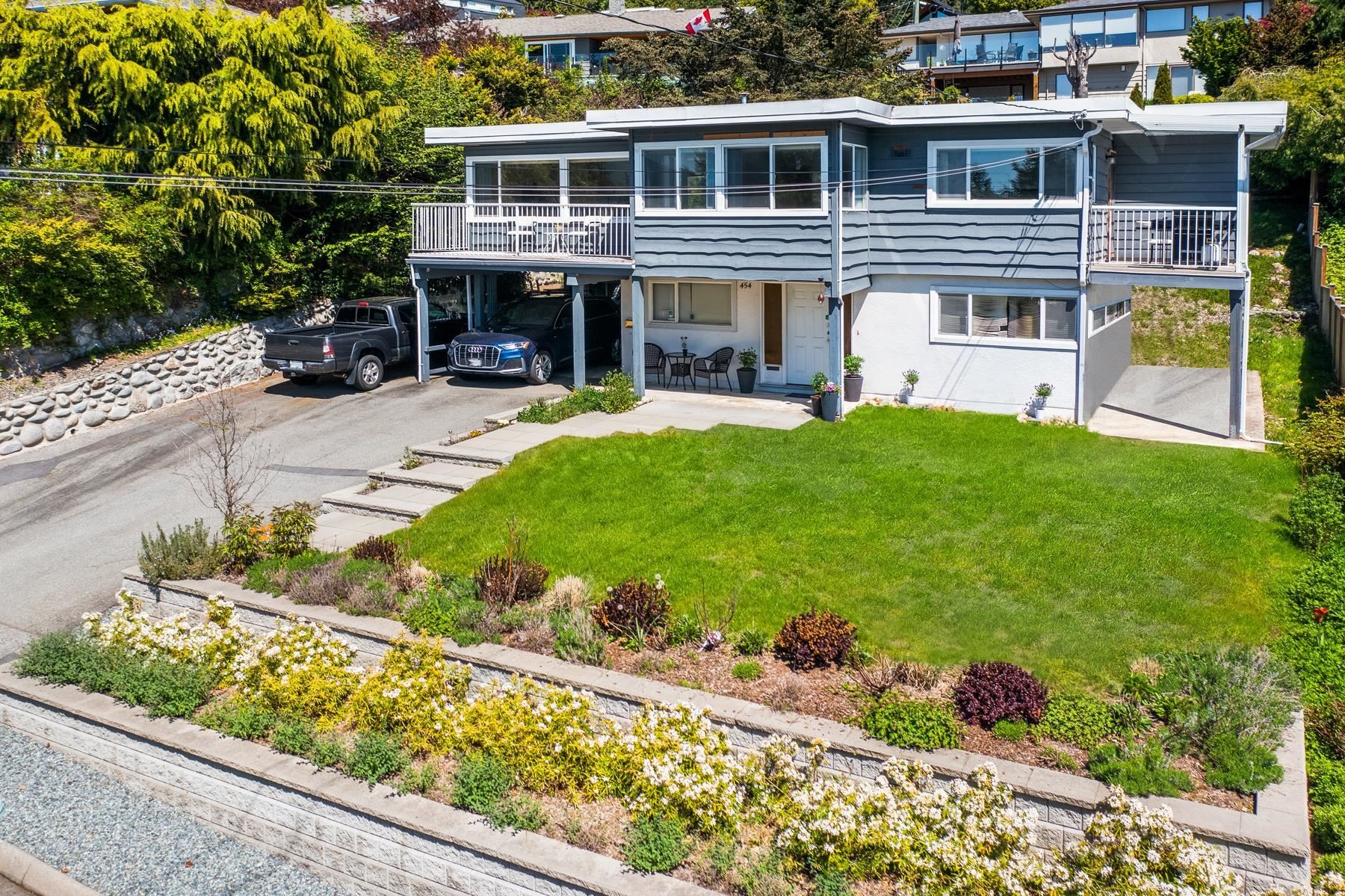454 Monteray Avenue, North Vancouver, BC