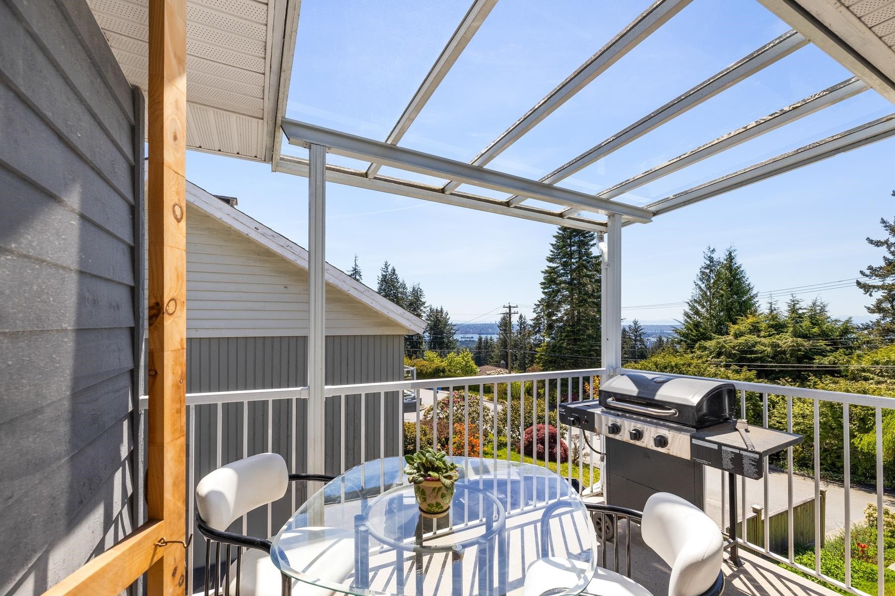 454 Monteray Avenue, North Vancouver, BC