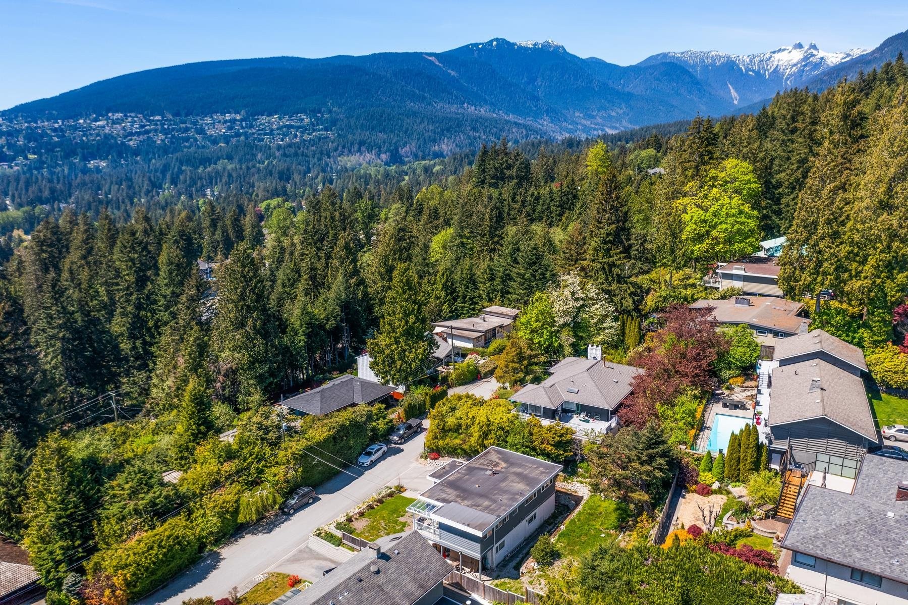 454 Monteray Avenue, North Vancouver, BC