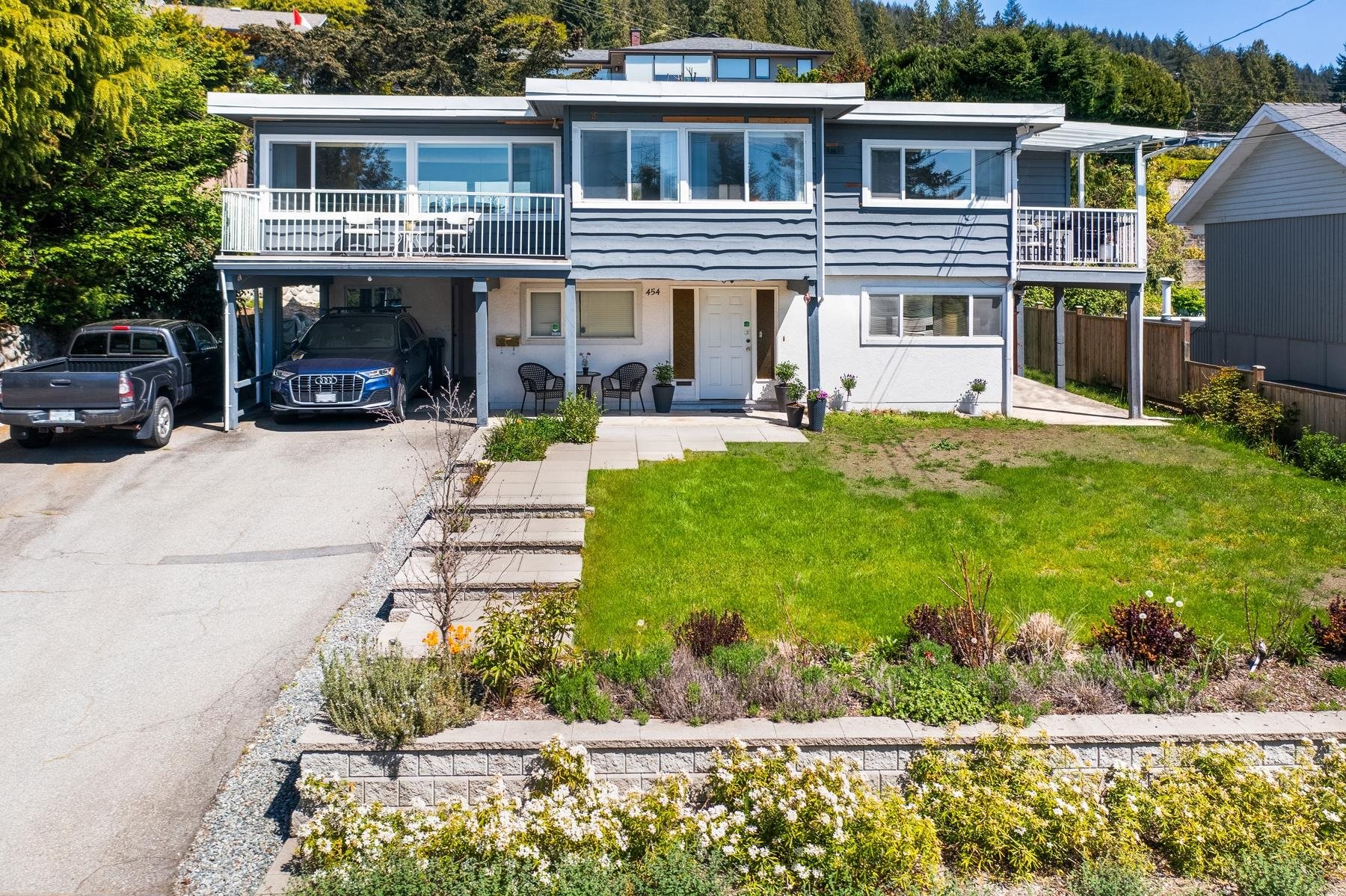 454 Monteray Avenue, North Vancouver, BC