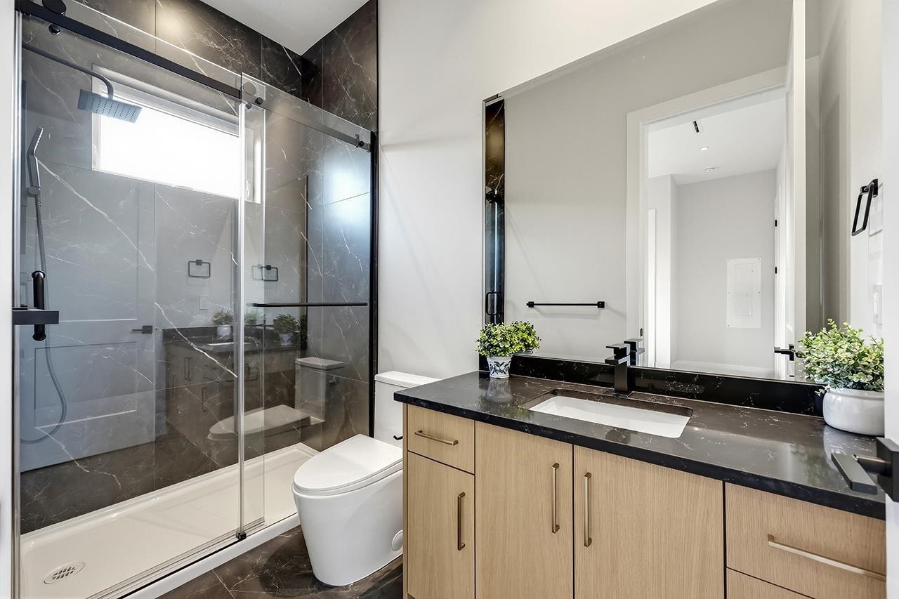 821 Prospect Street, Coquitlam, BC