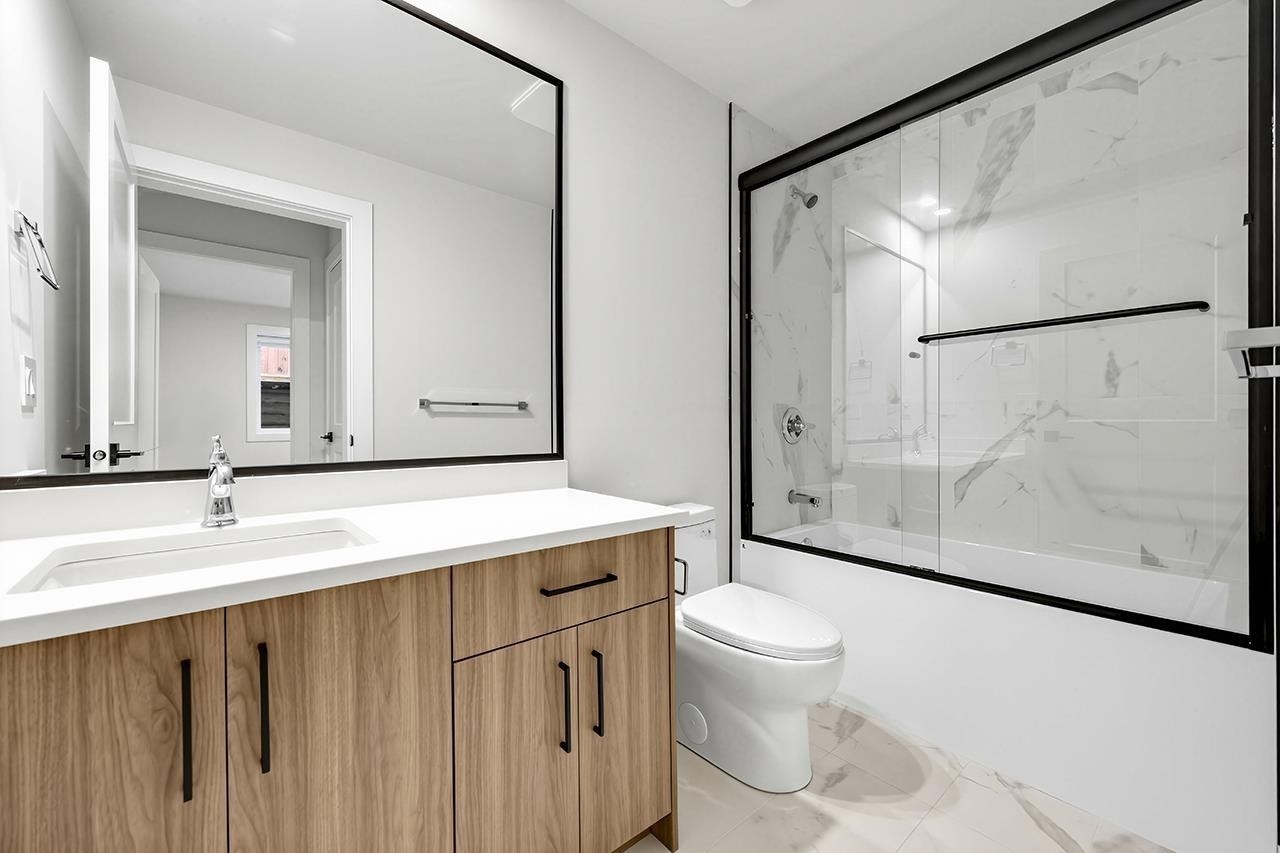 821 Prospect Street, Coquitlam, BC