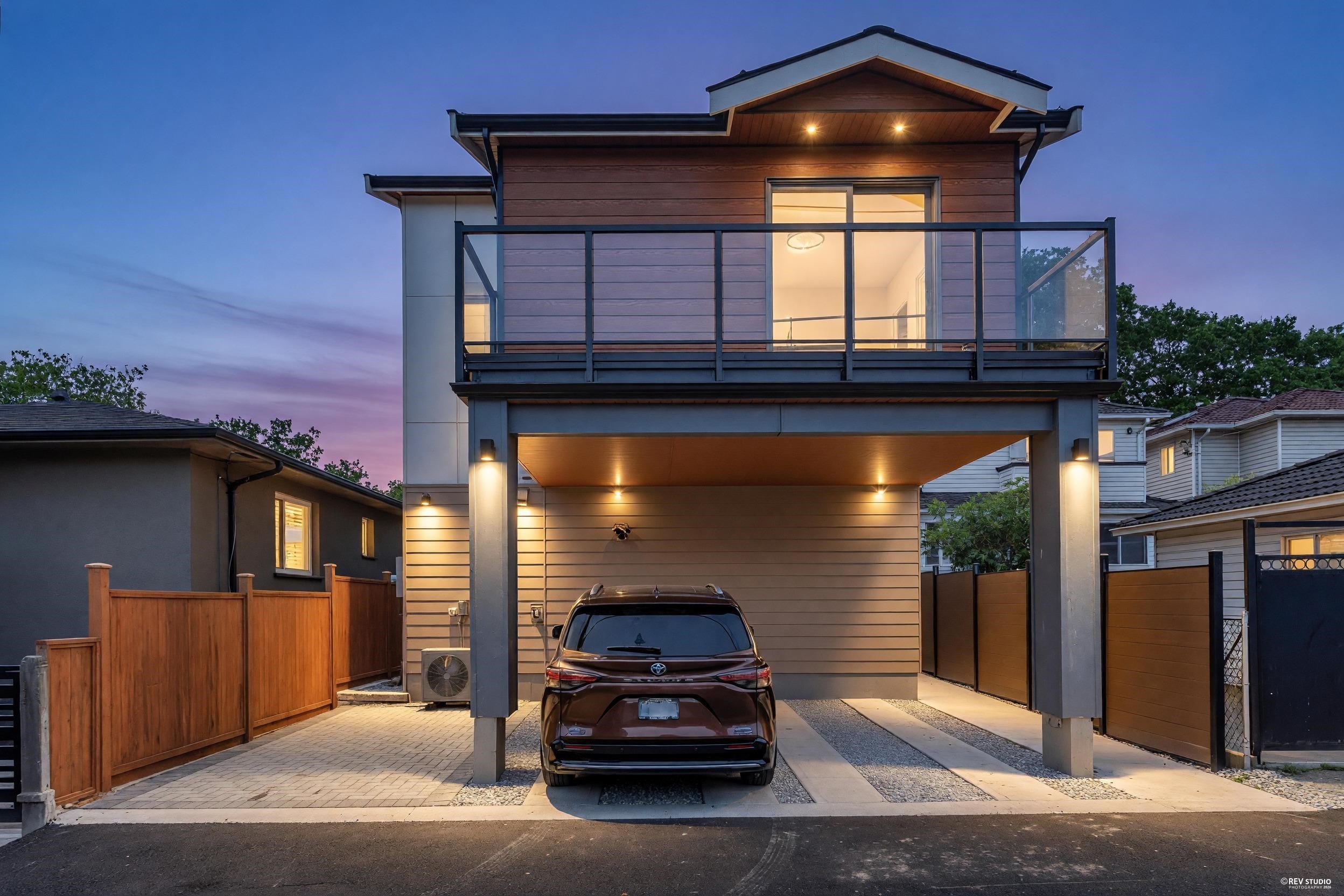 2-2893 Eton Street, Vancouver, BC