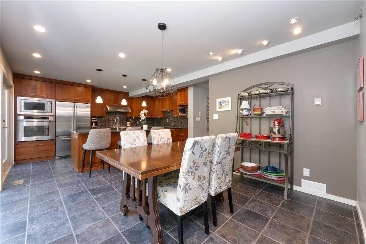 2864 Bushnell Place, North Vancouver, BC