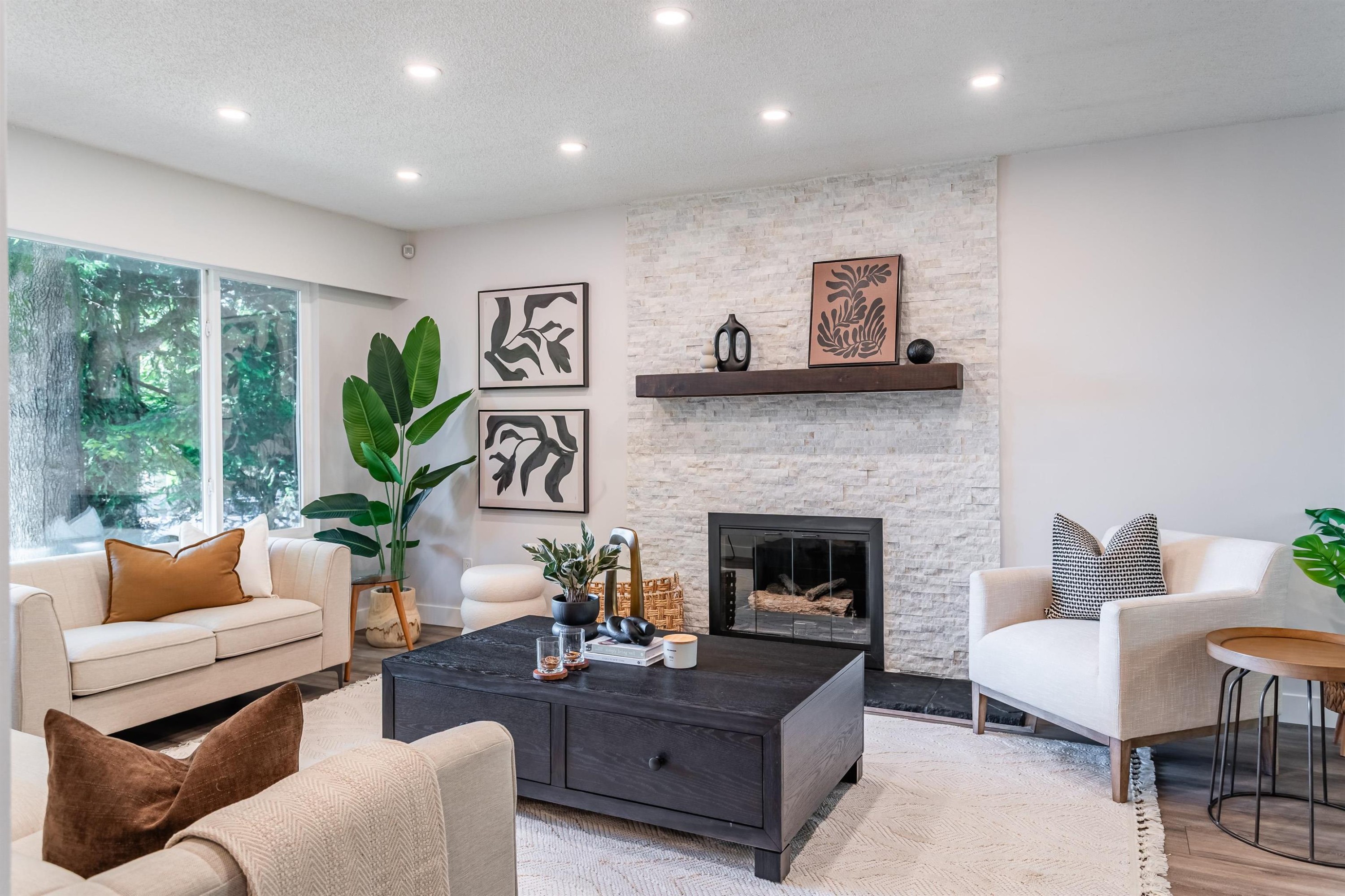 20823 River Road, Maple Ridge, BC