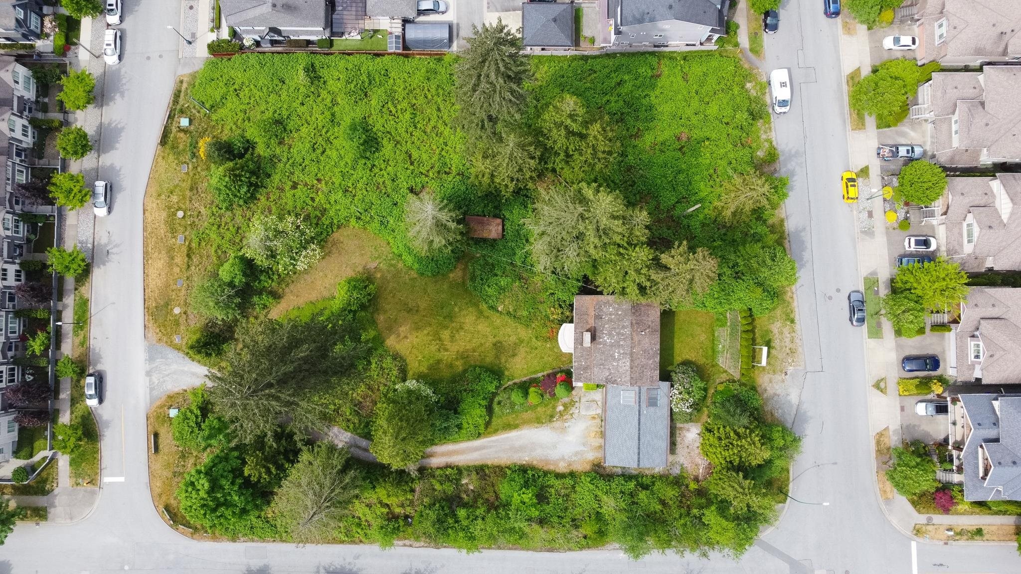 3417 Roxton Avenue E, Coquitlam, BC
