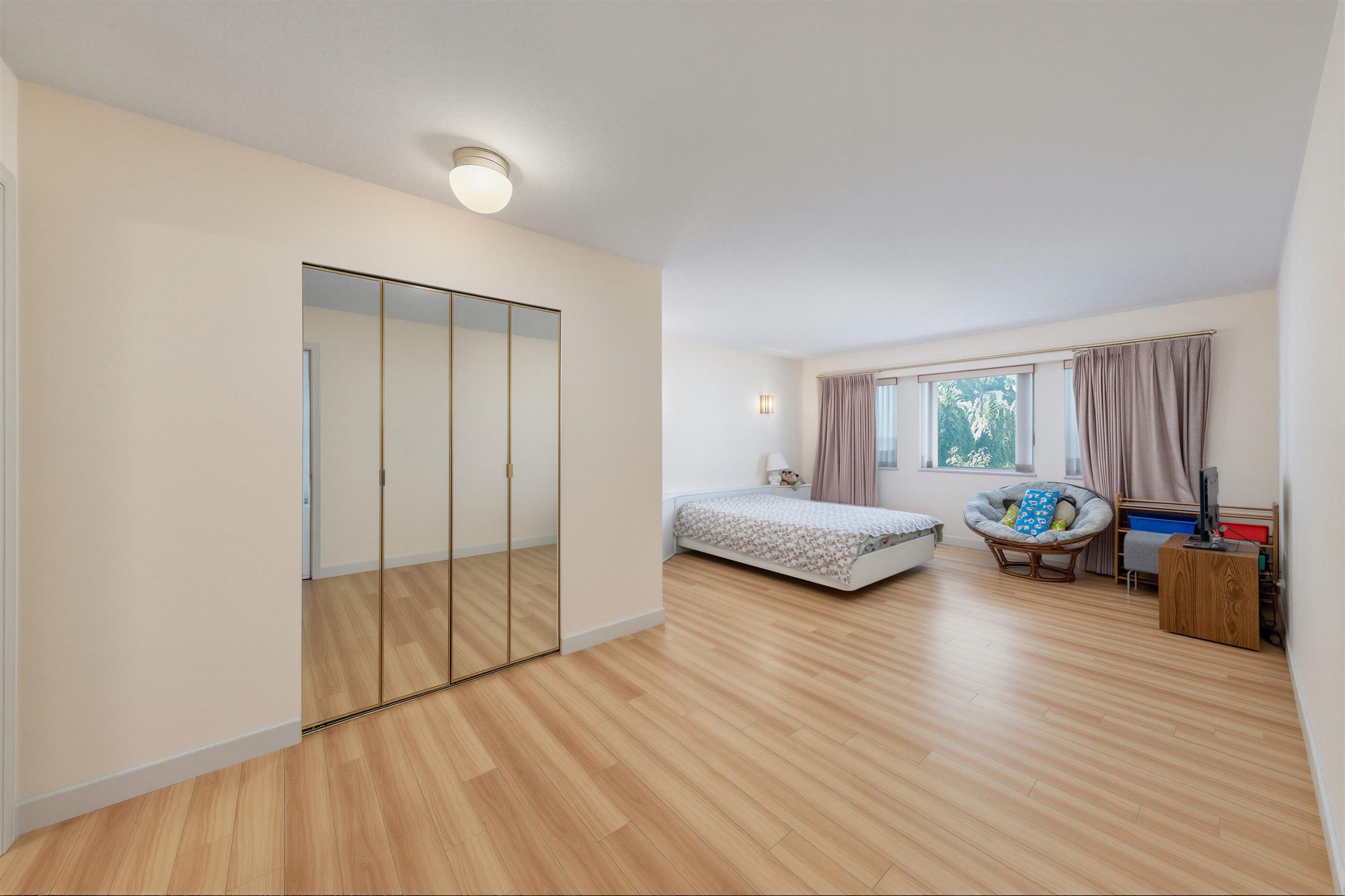 3830 Mckay Drive, Richmond, BC