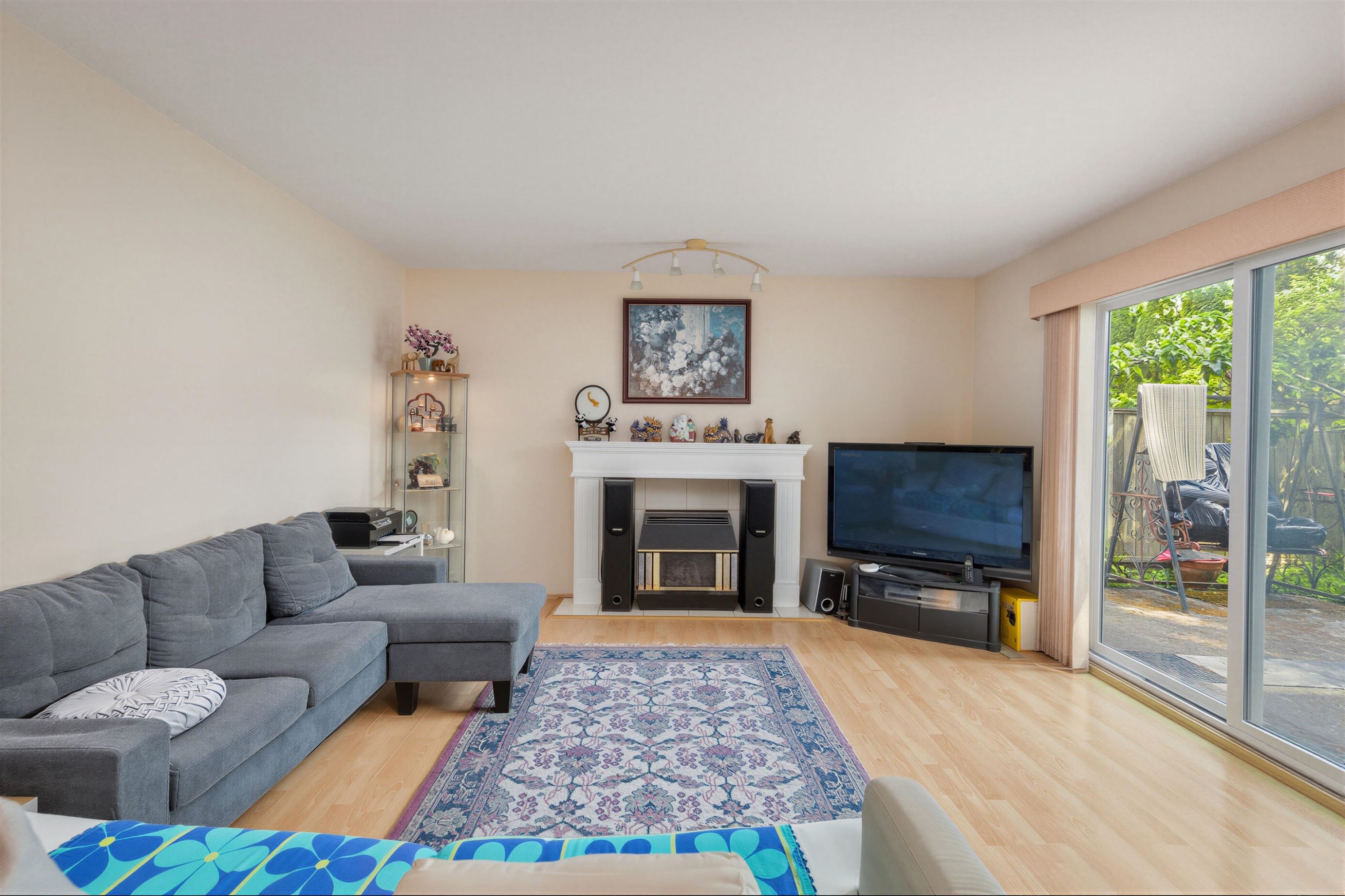 3830 Mckay Drive, Richmond, BC
