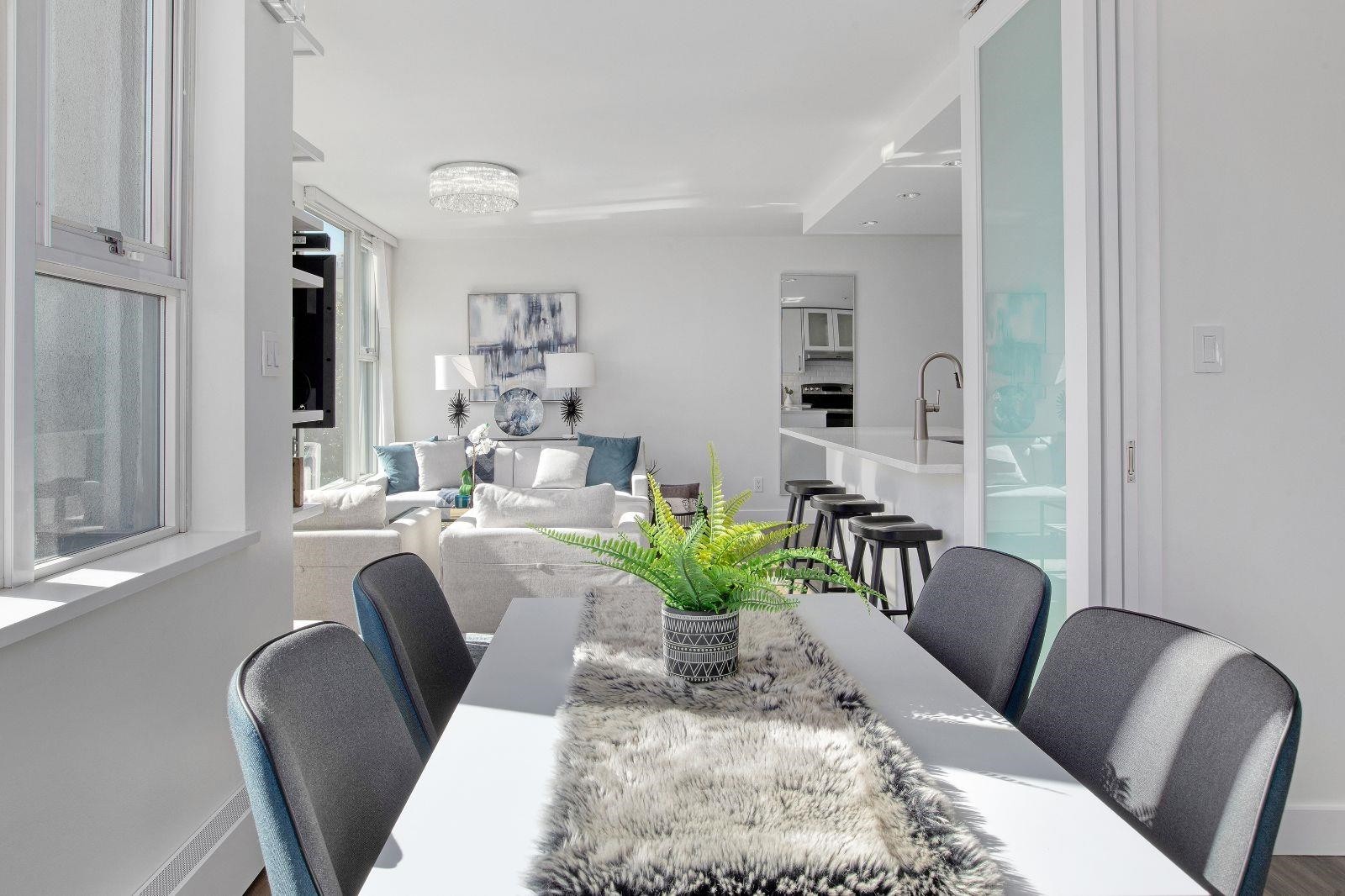 307-1009 Expo Boulevard, Vancouver, BC
