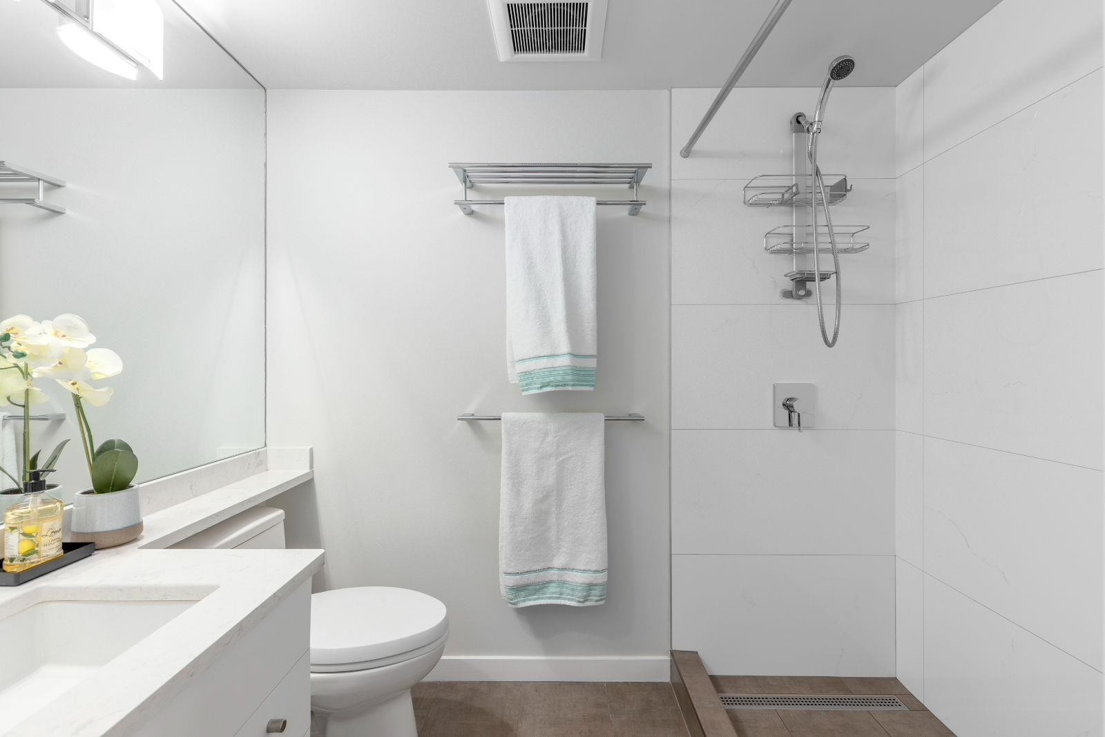 307-1009 Expo Boulevard, Vancouver, BC