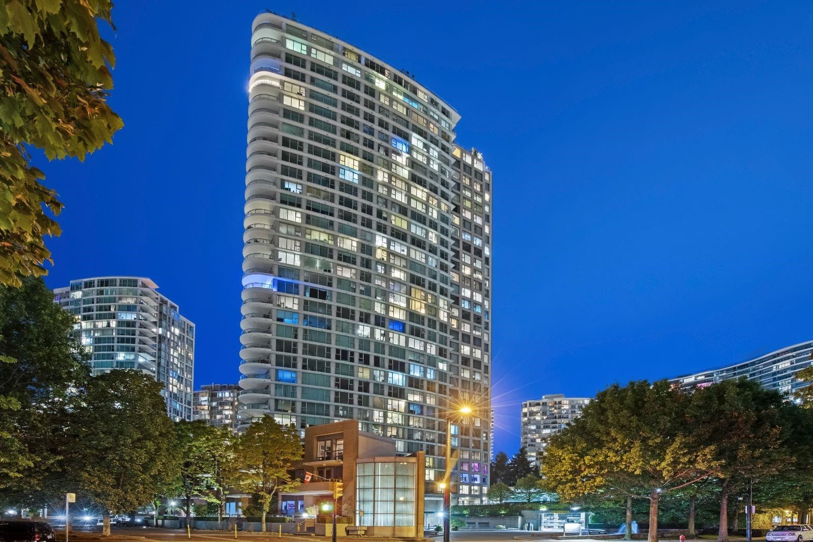 307-1009 Expo Boulevard, Vancouver, BC