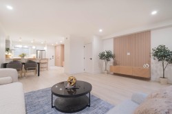 2078 Springer Avenue Burnaby, BC V5B 3M5