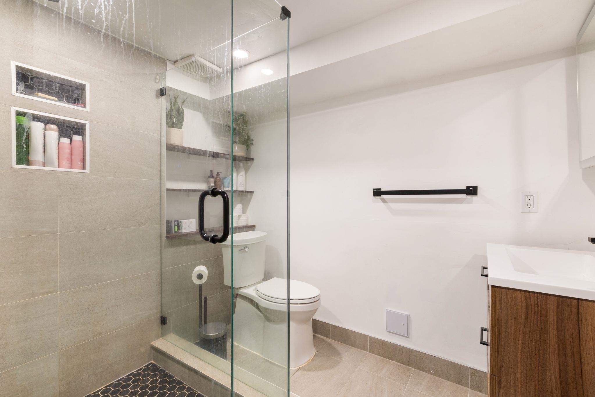 3172 2Nd Avenue E, Vancouver, BC
