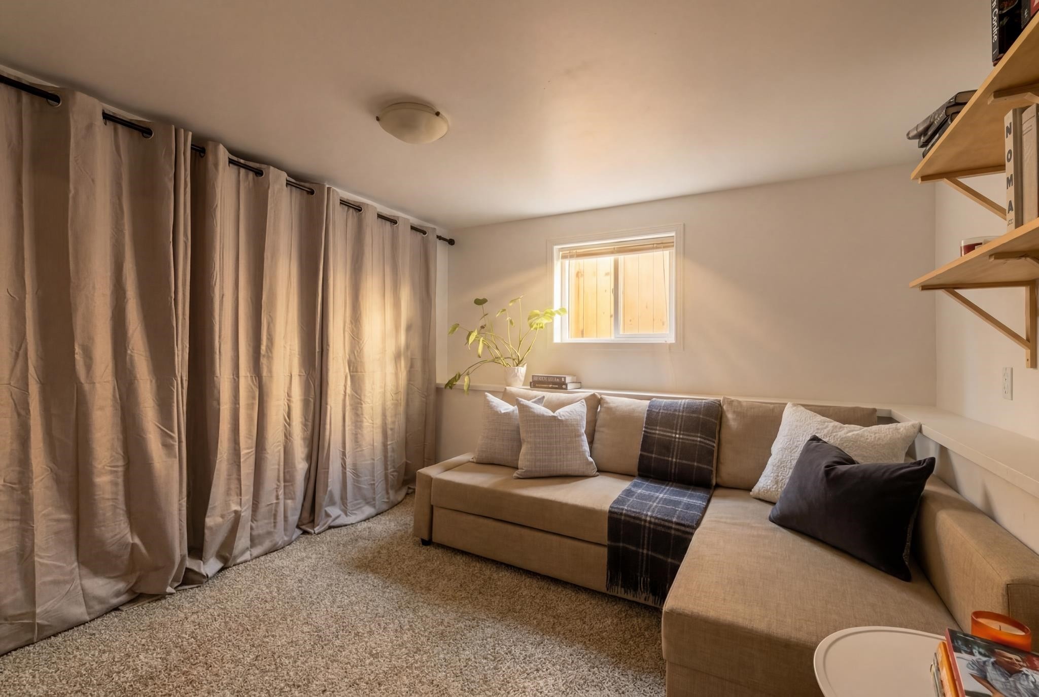 3172 2Nd Avenue E, Vancouver, BC