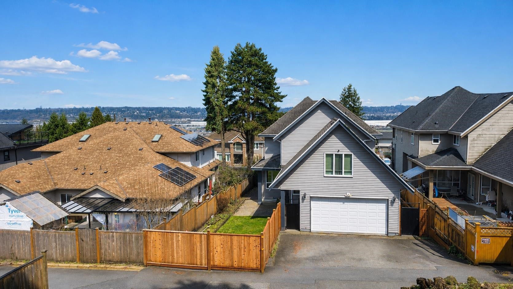 1046 Madore Avenue, Coquitlam, BC