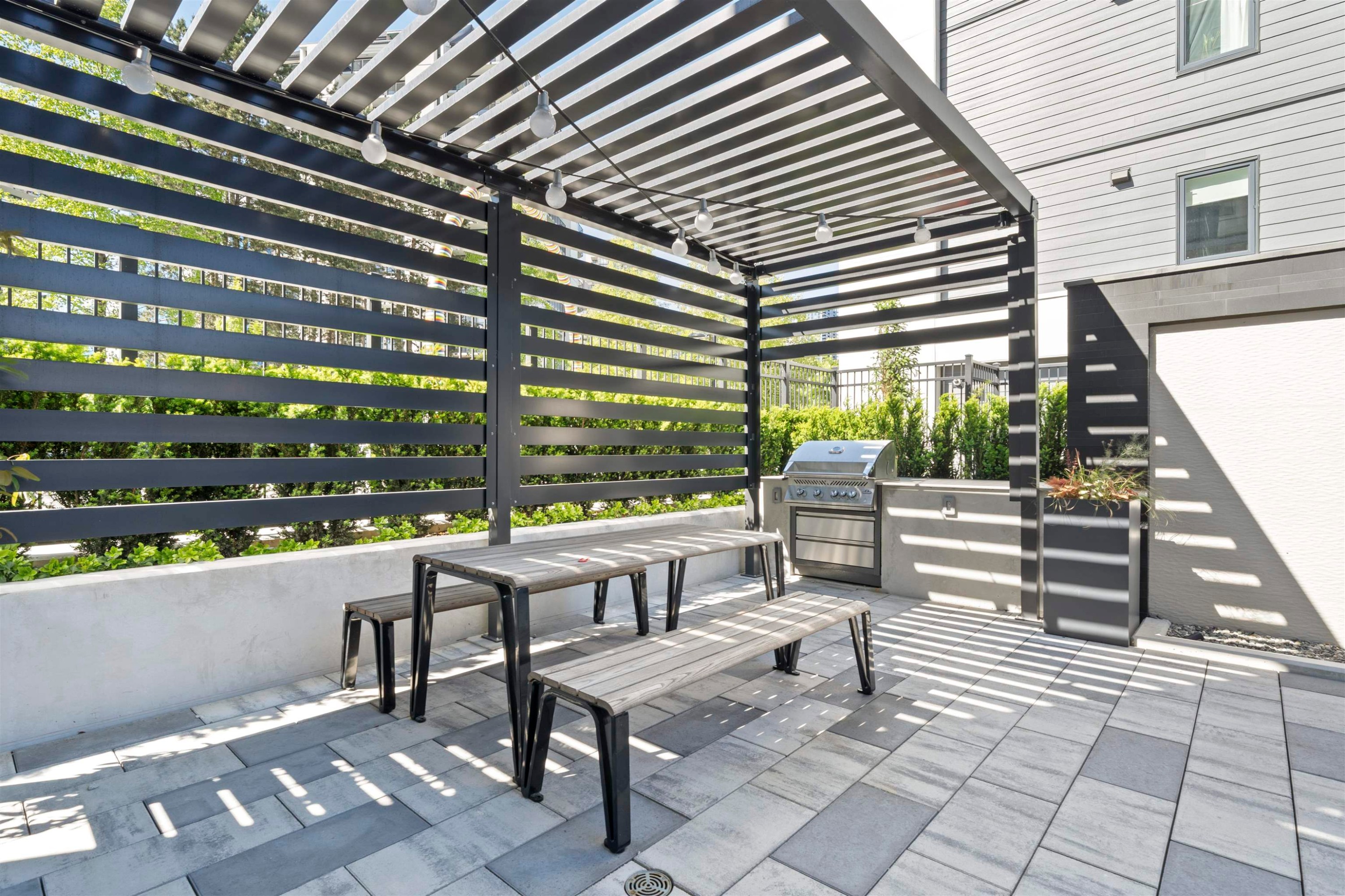 2809-6468 Willingdon Avenue, Burnaby, BC