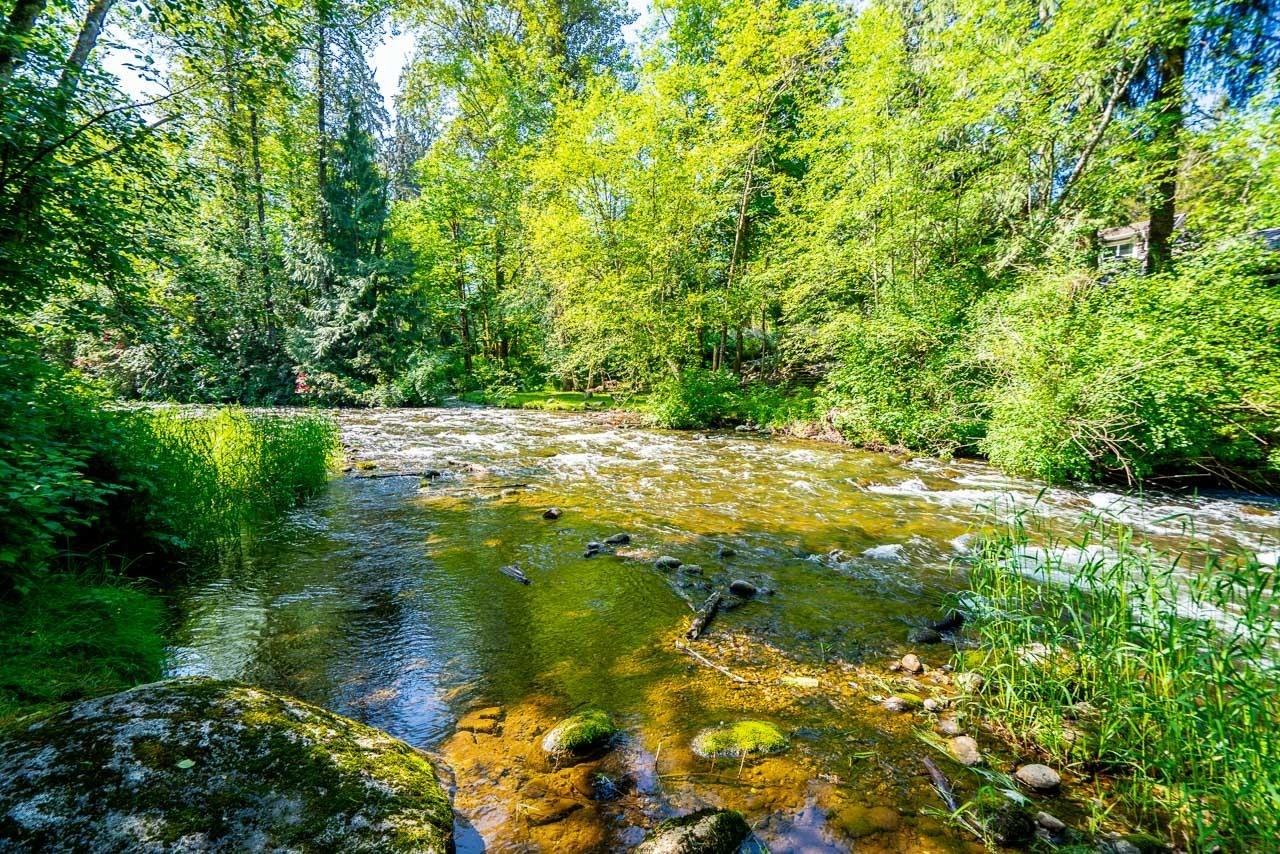 23942 Fern Crescent, Maple Ridge, BC
