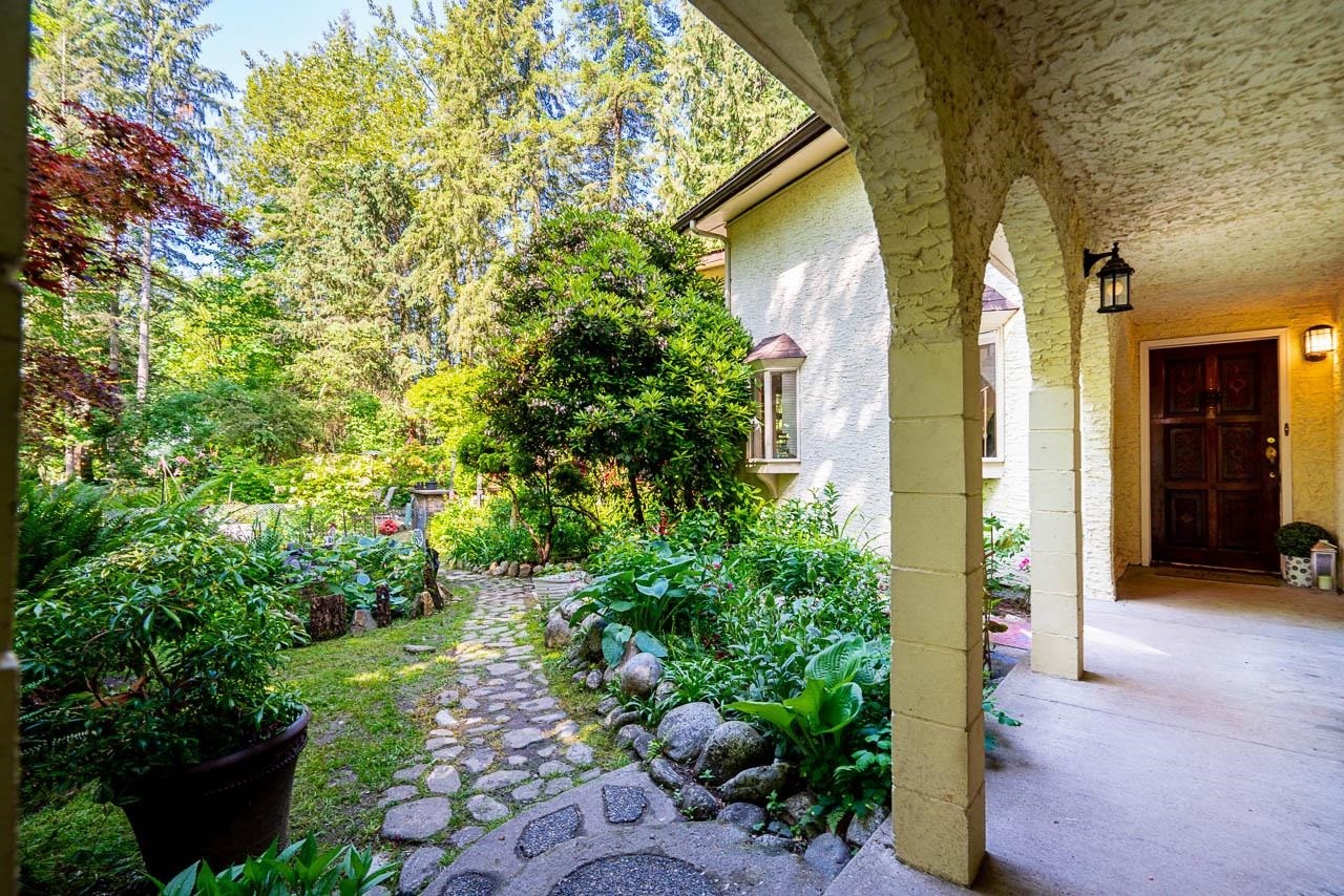 23942 Fern Crescent, Maple Ridge, BC