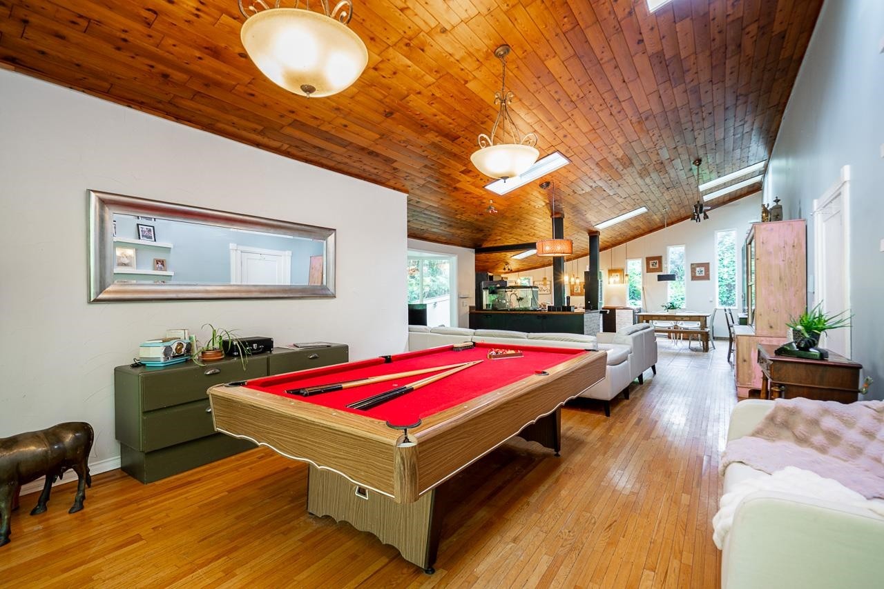 23942 Fern Crescent, Maple Ridge, BC