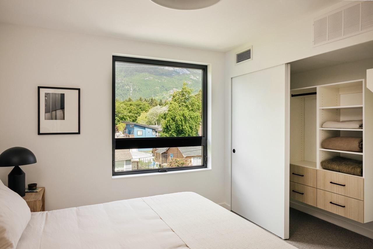 5-37940 Fourth Avenue, Squamish, BC - Indoor Photo Showing Bedroom
